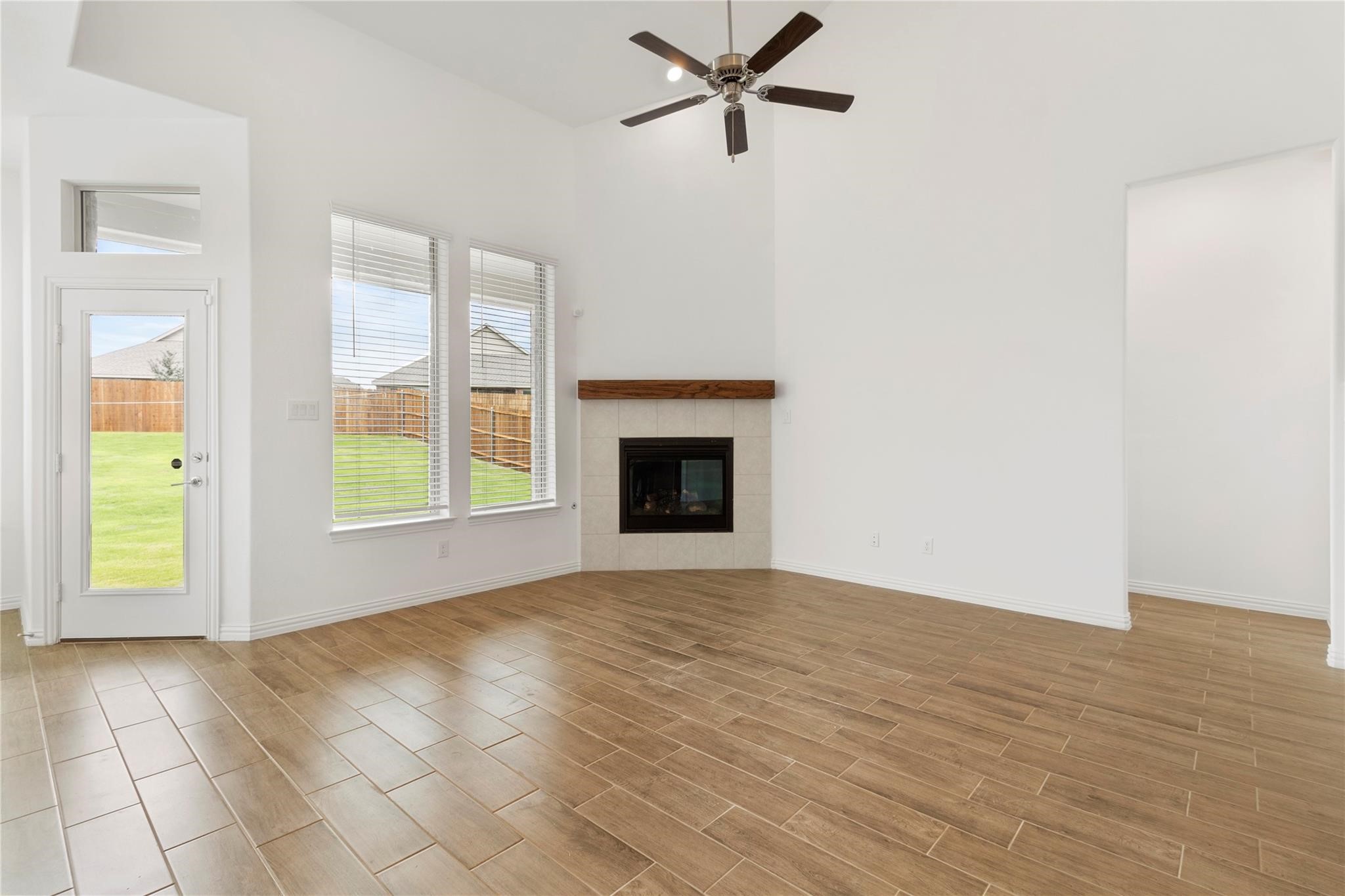 1808 Roadrunner Drive