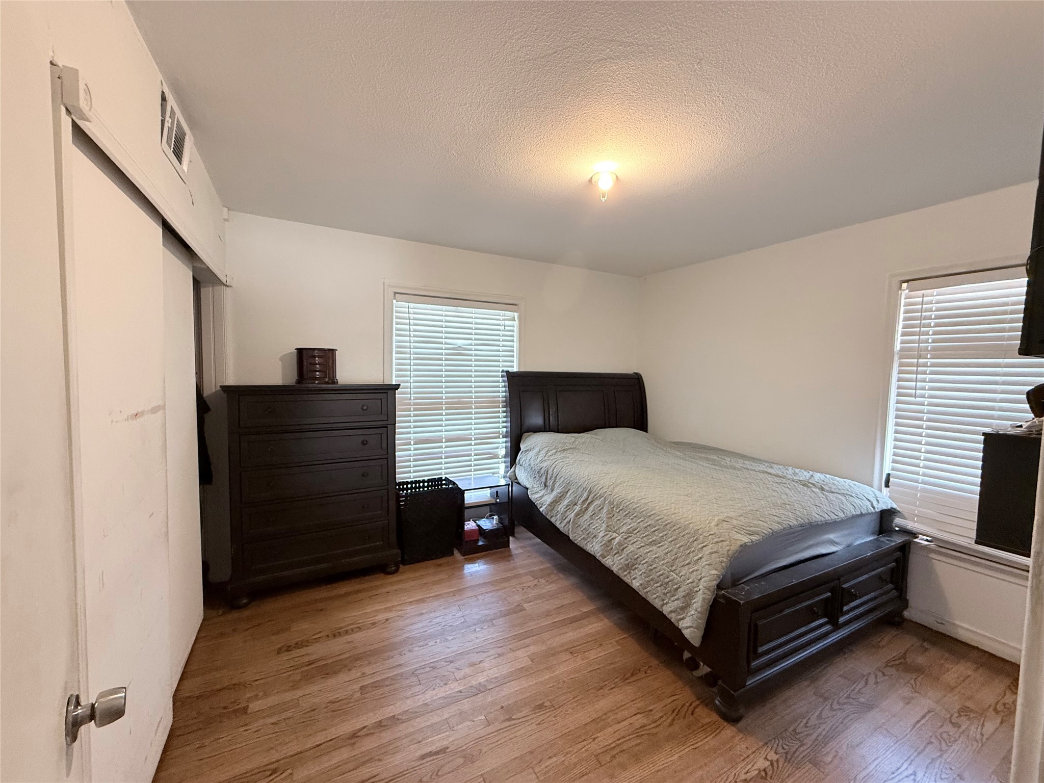2614 Tolosa Drive