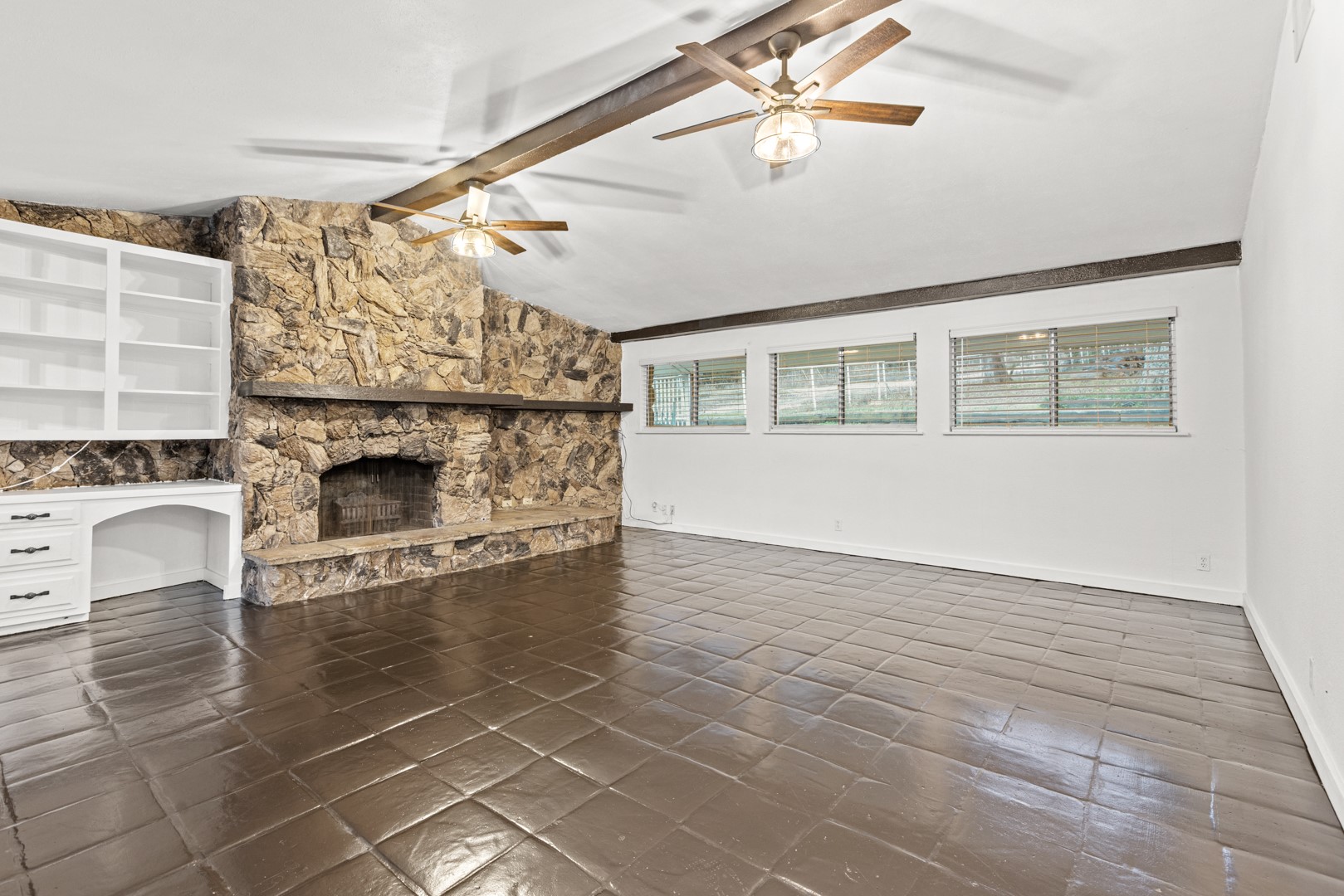 10431 Lakeview Trail