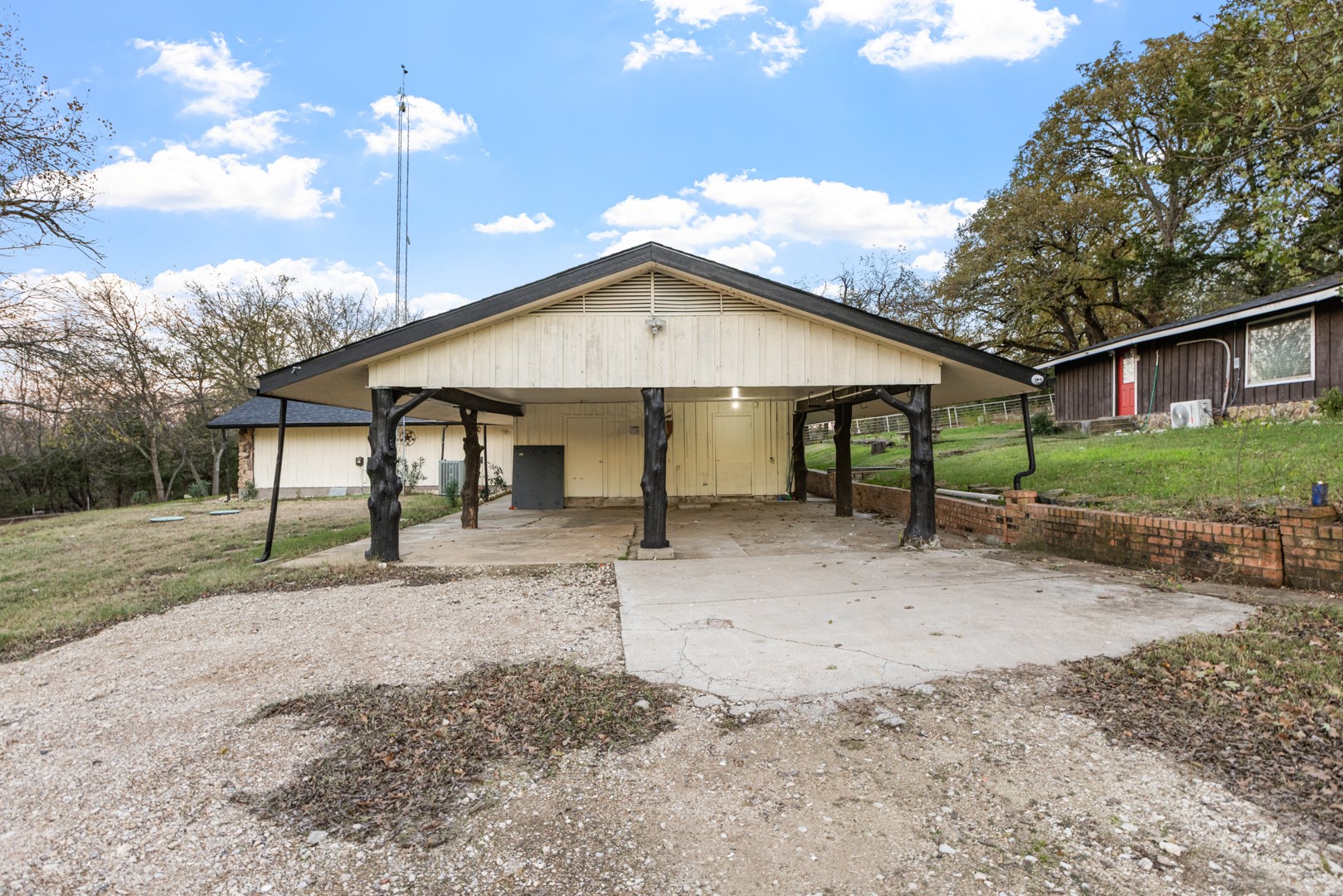 10431 Lakeview Trail