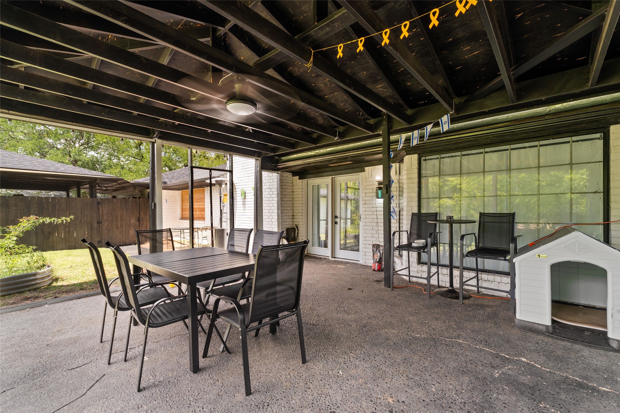 1403 Carriage Lane