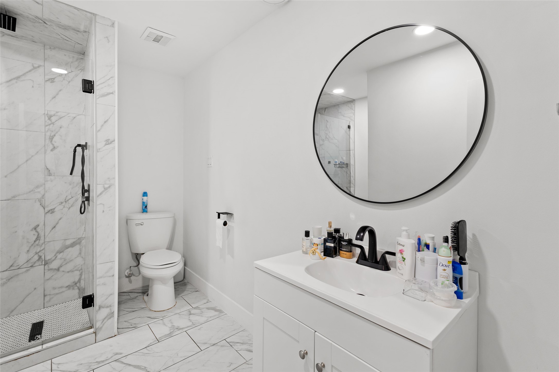 1403 Carriage Lane