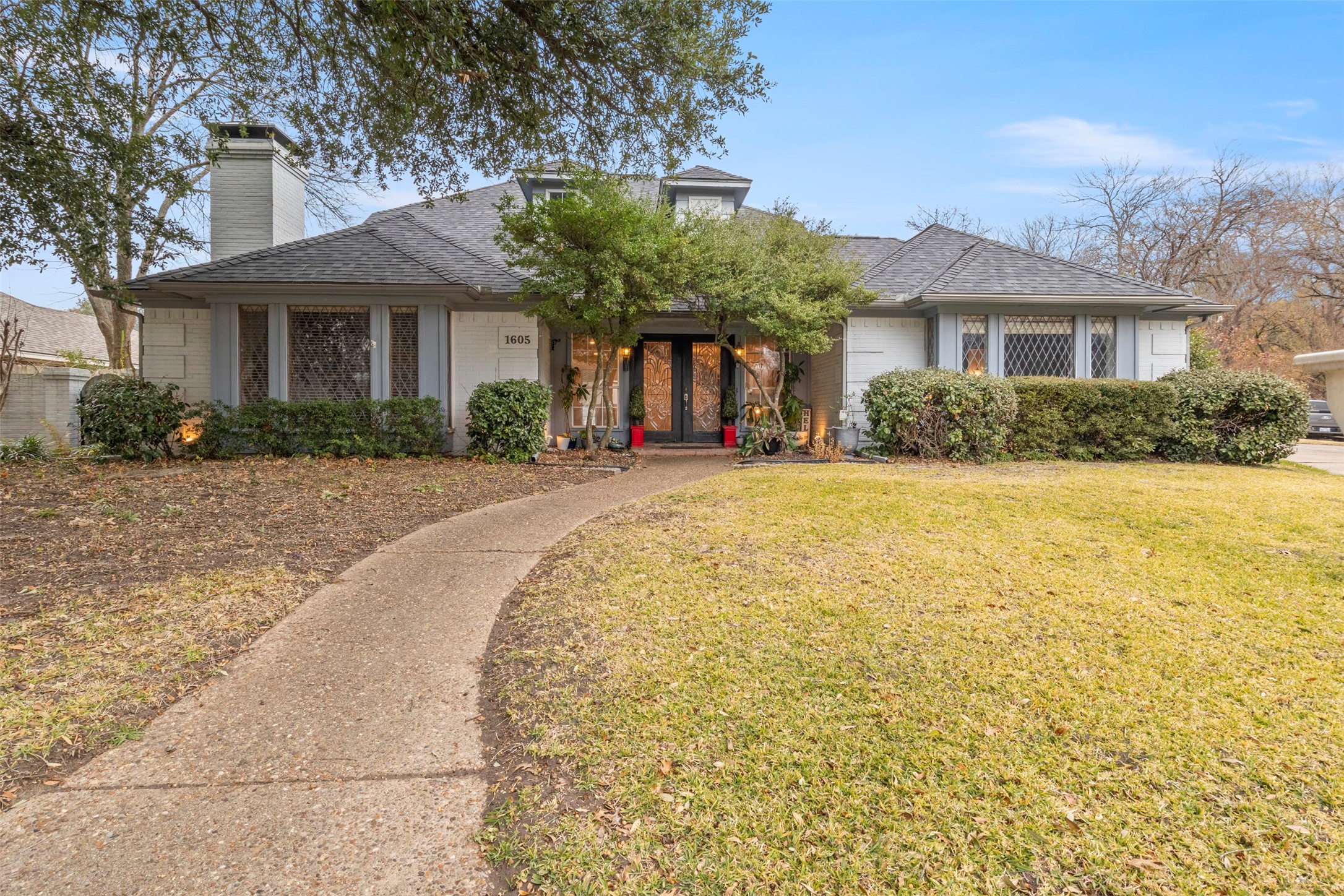 1605 Lamberth Circle