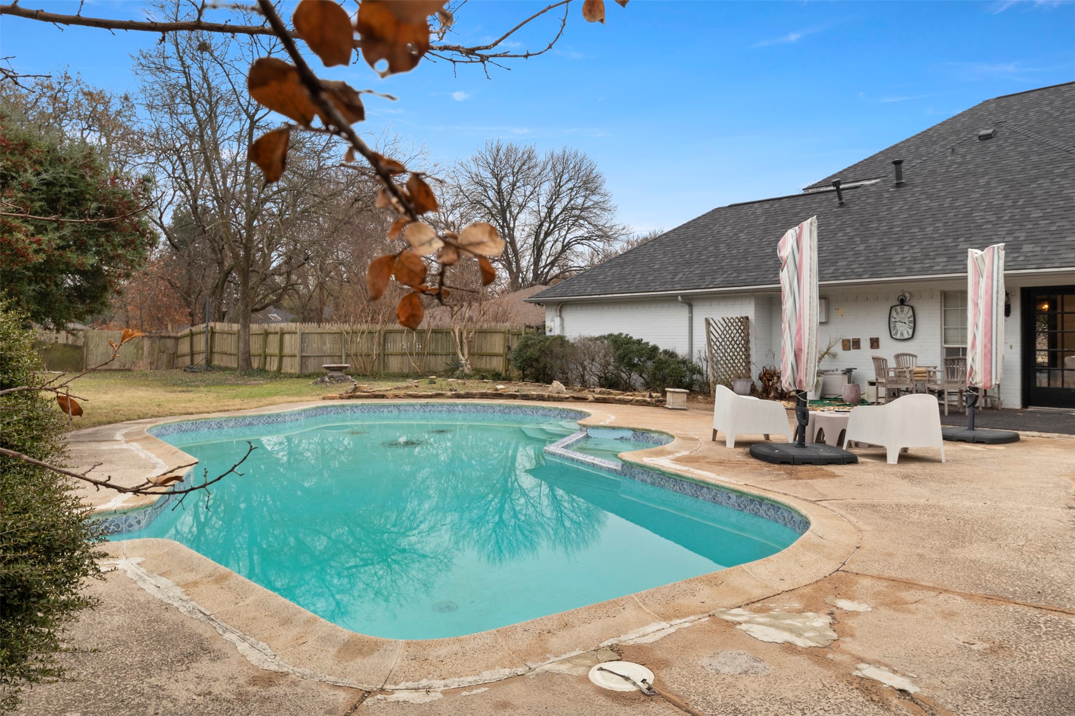 1605 Lamberth Circle