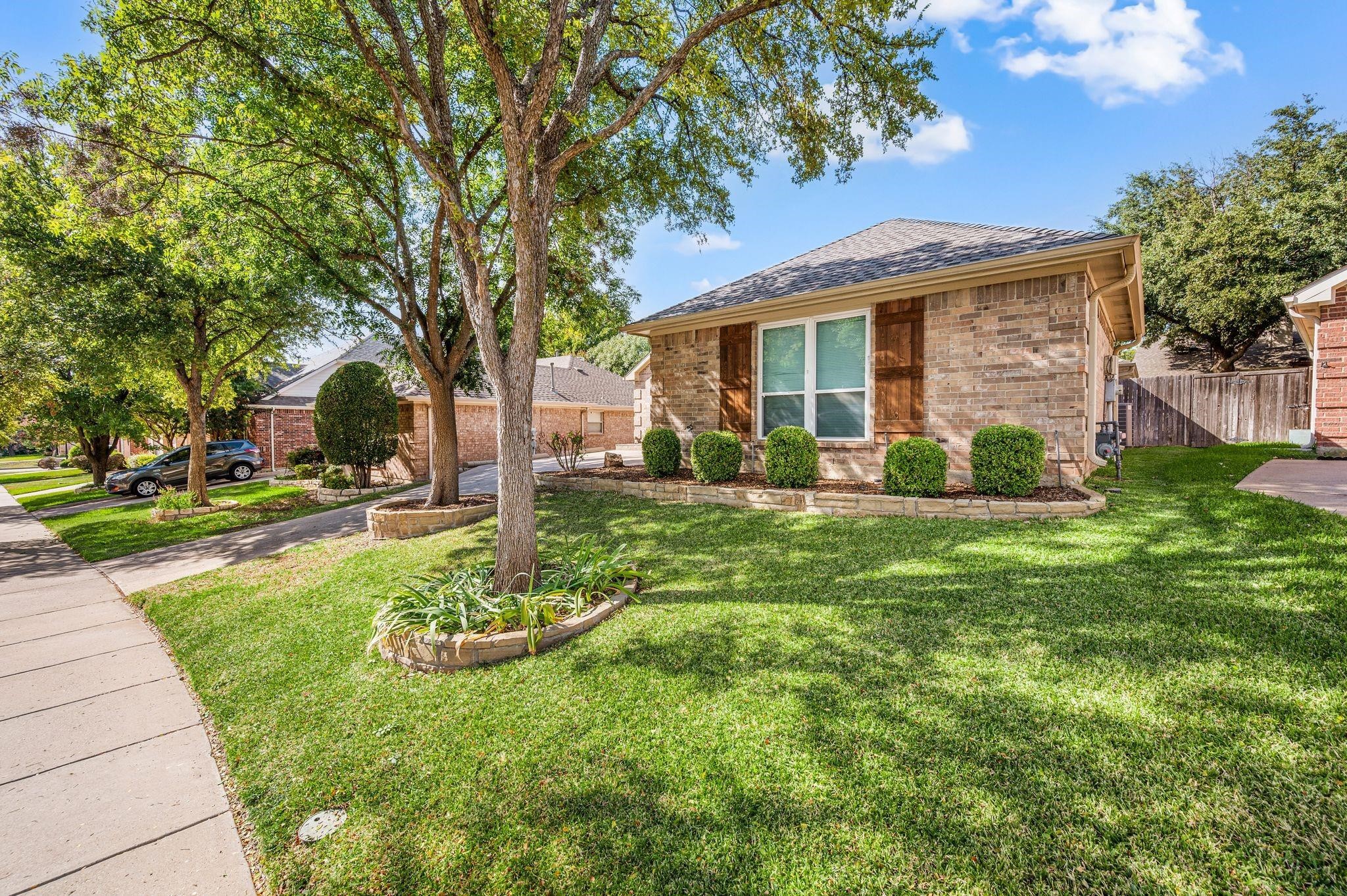 609 Wyndham Circle