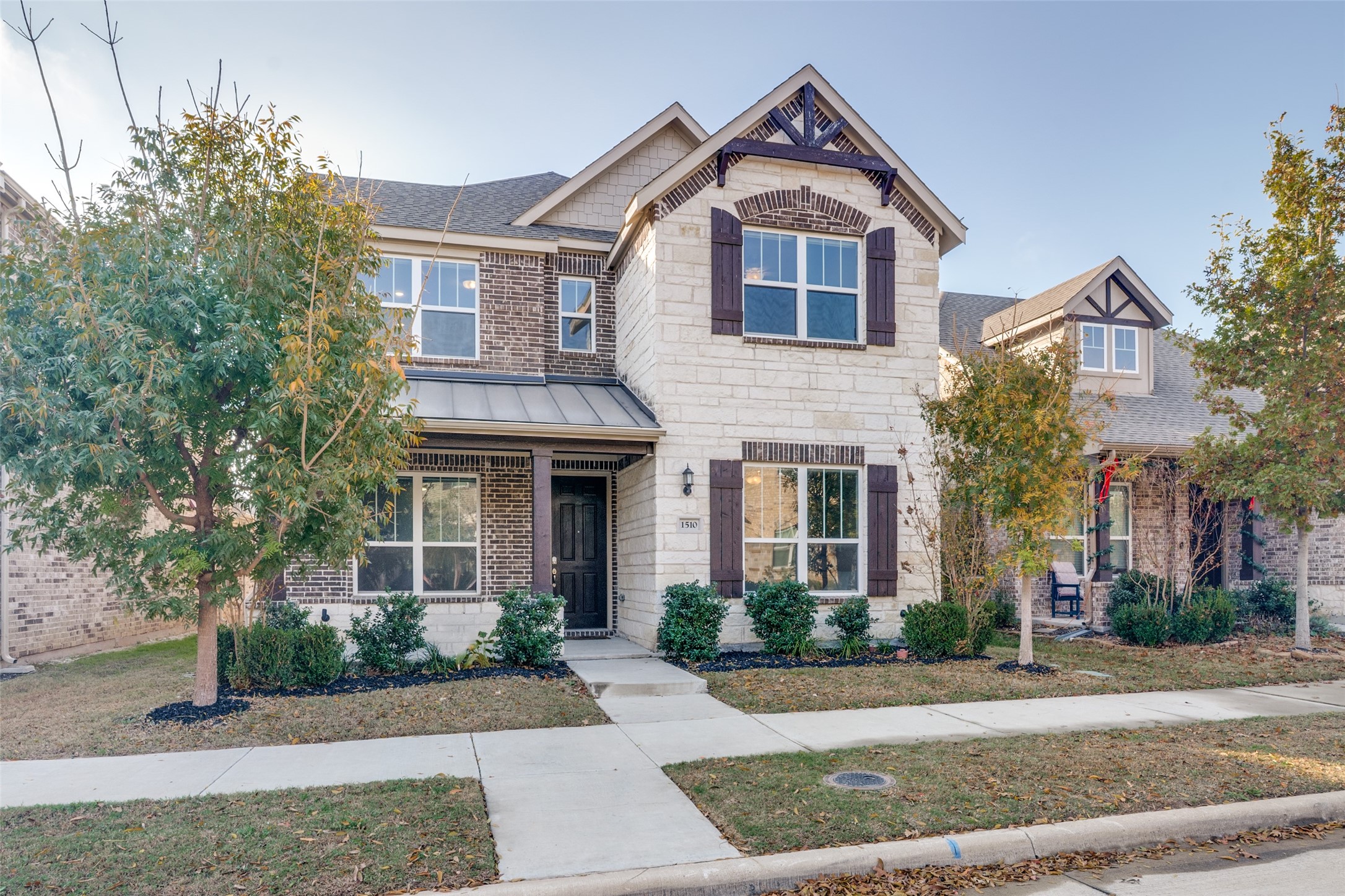 1510 Bellingham Lane