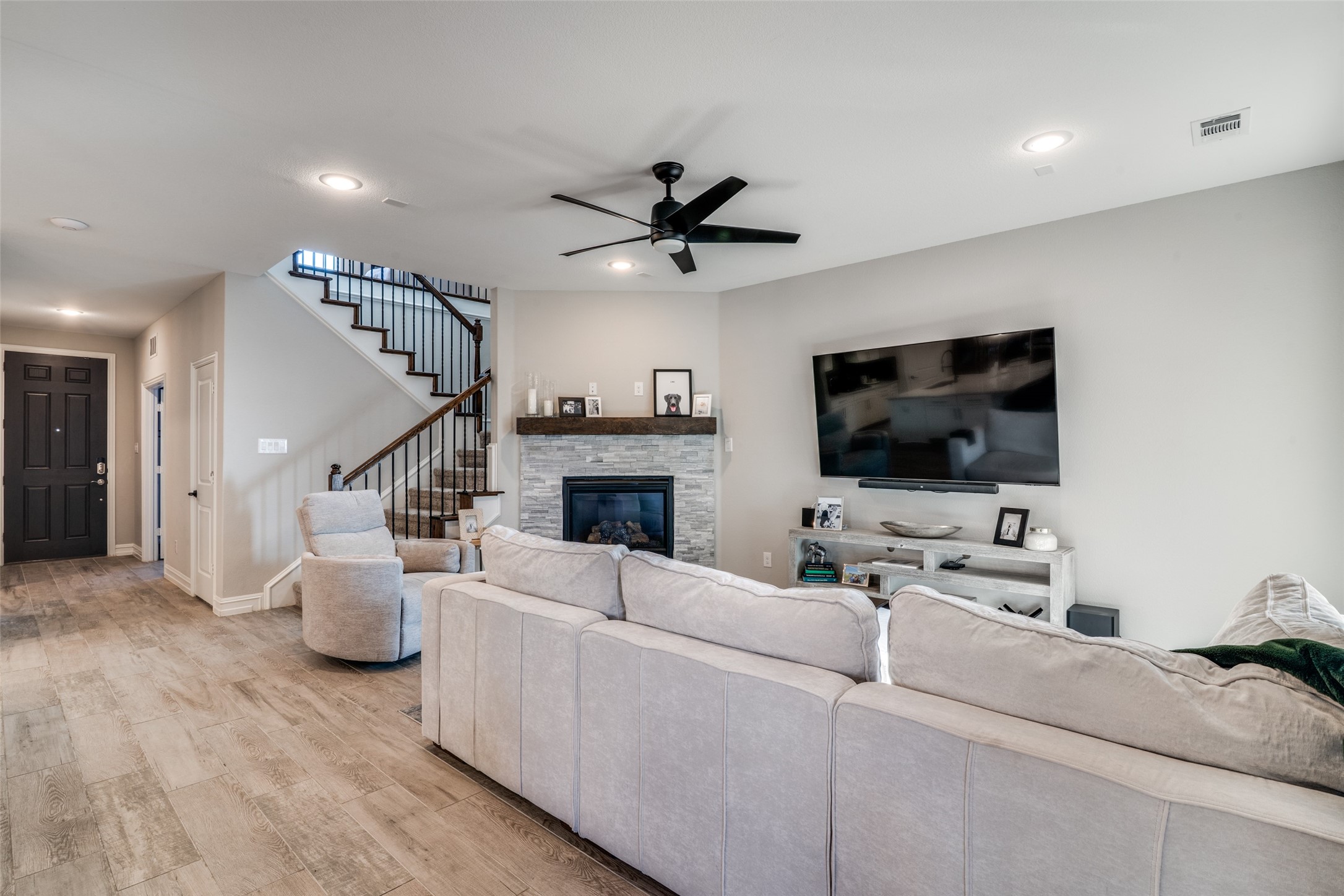 1510 Bellingham Lane