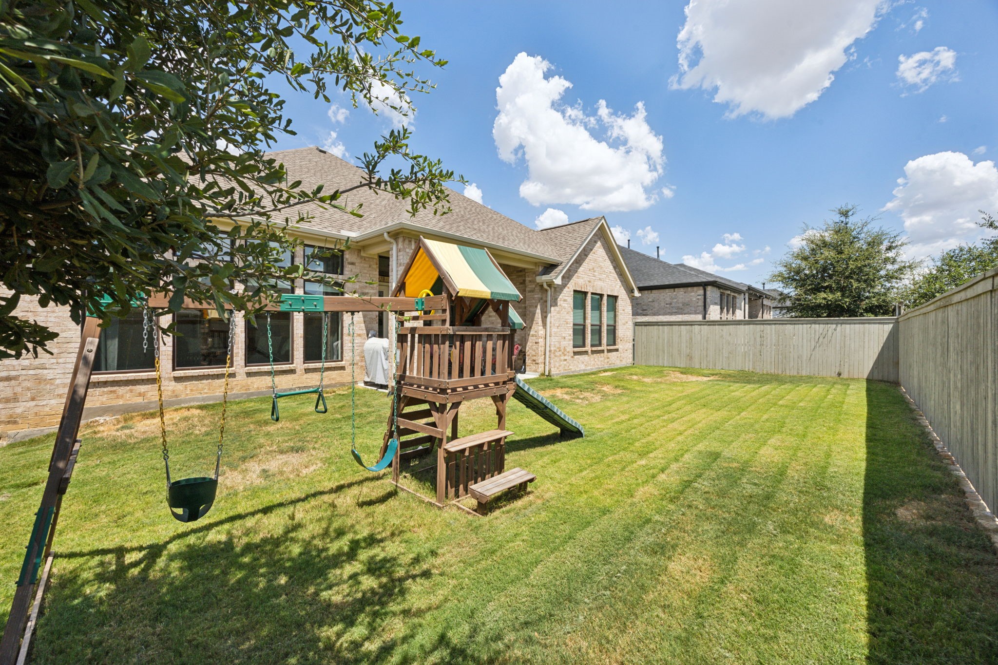 3013 Peekaboo Lane