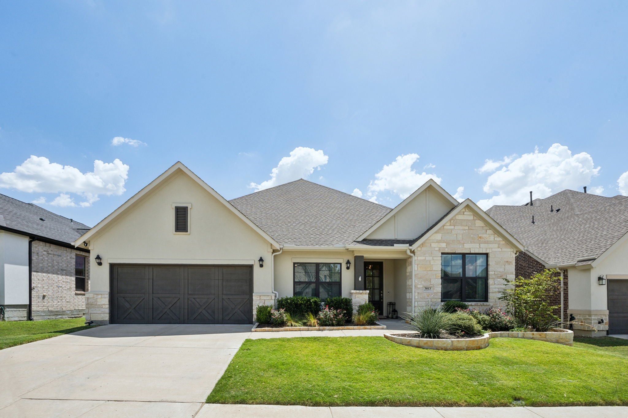 3013 Peekaboo Lane