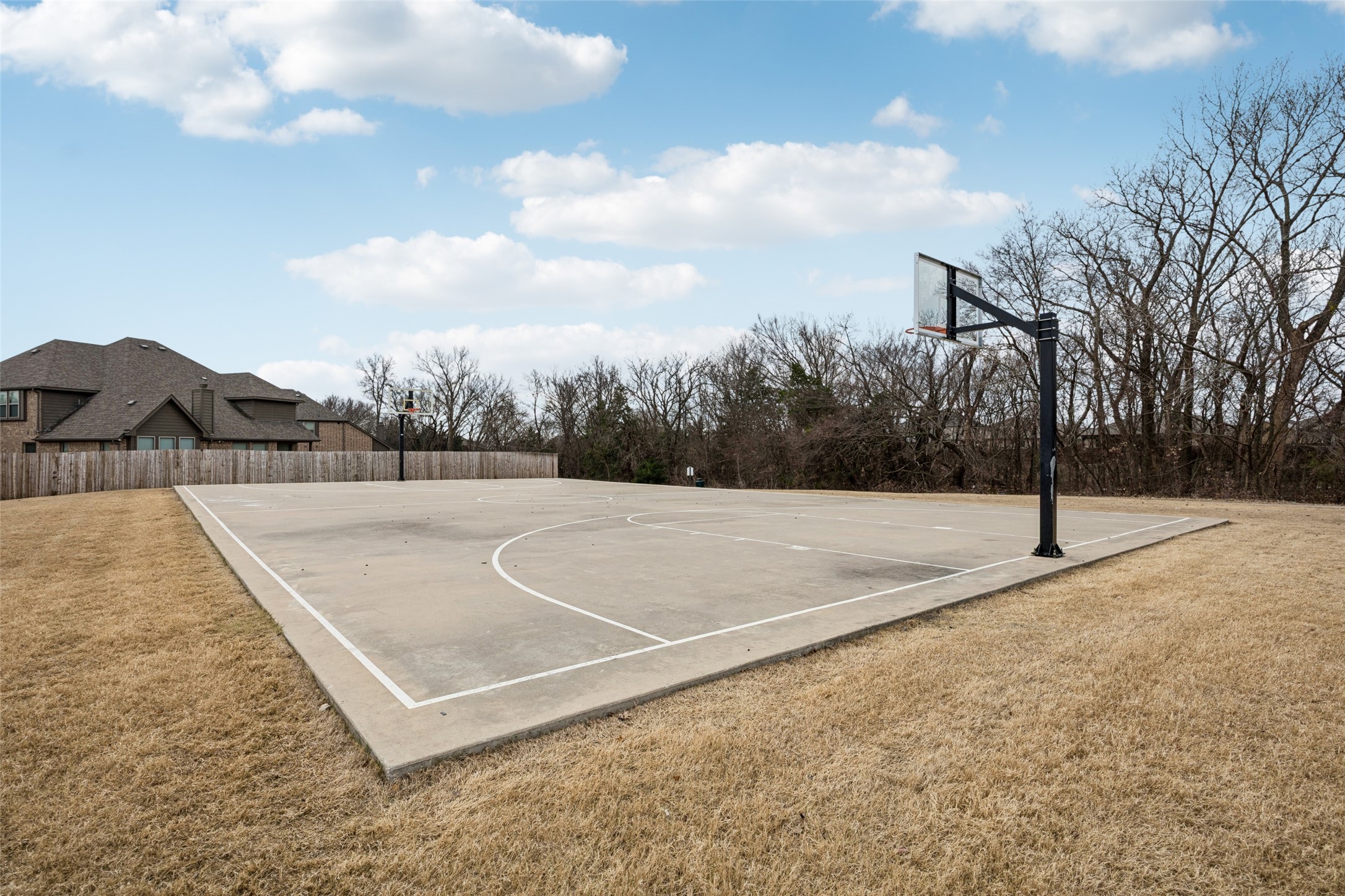1528 Syracuse Drive