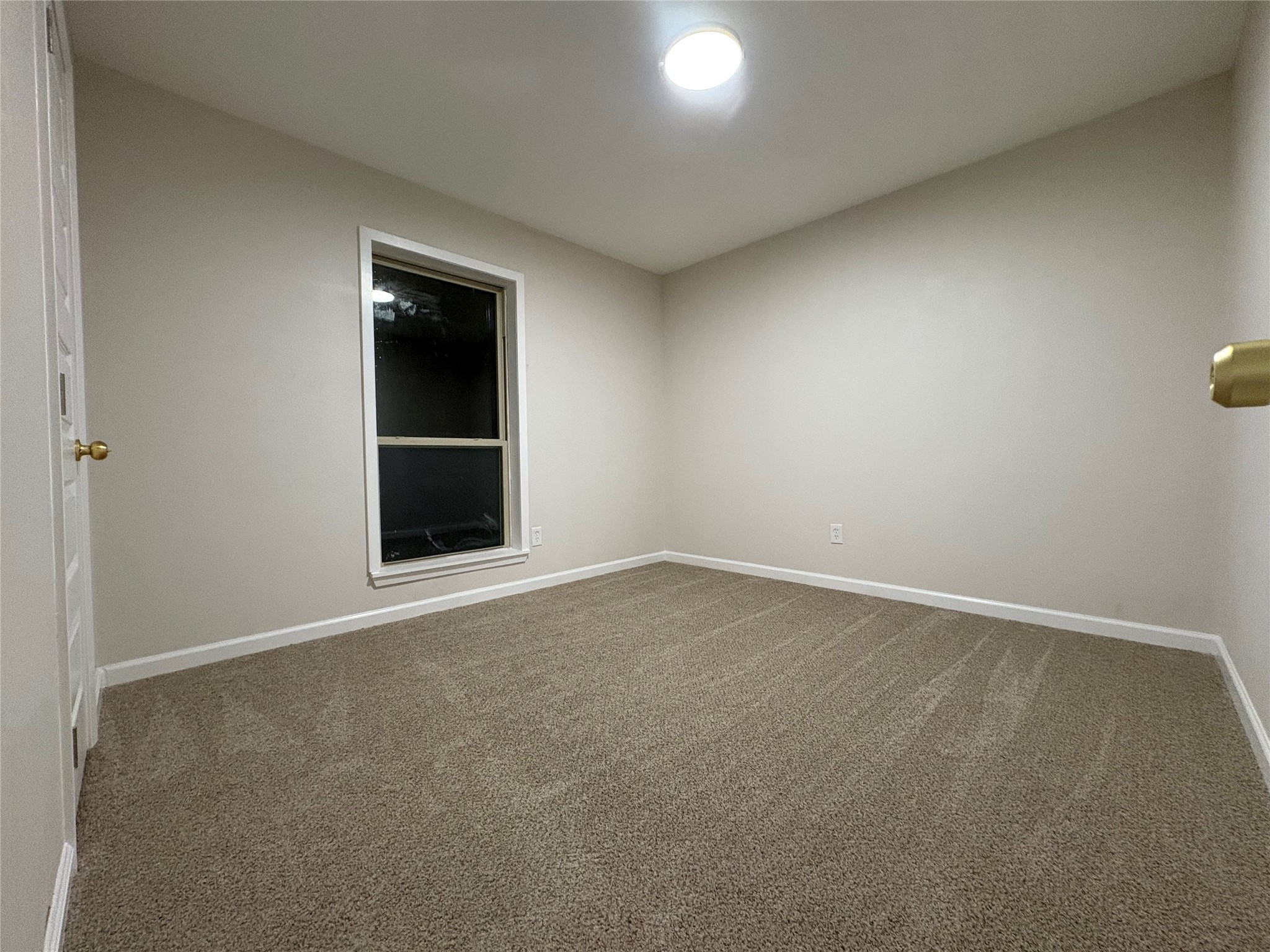 1704 Phillips Lane