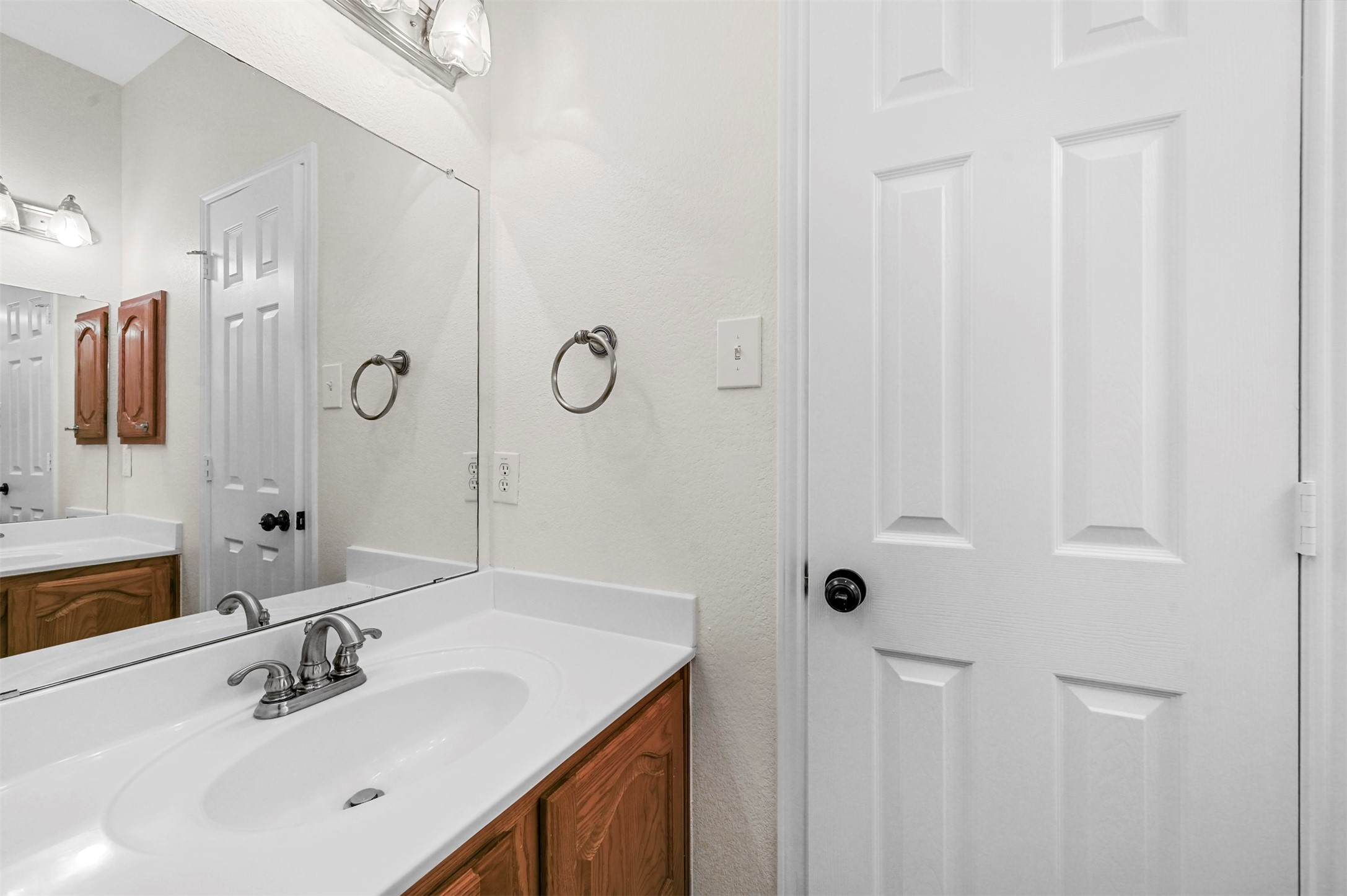 4524 Ridgepointe Drive