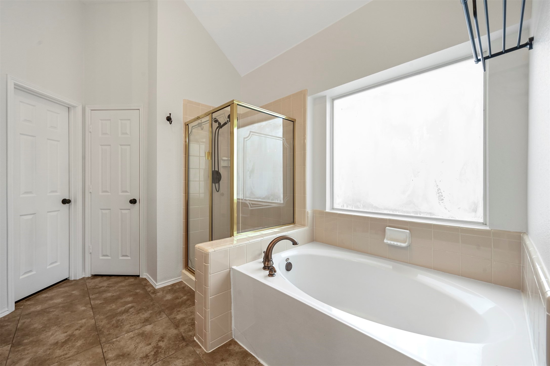 4524 Ridgepointe Drive