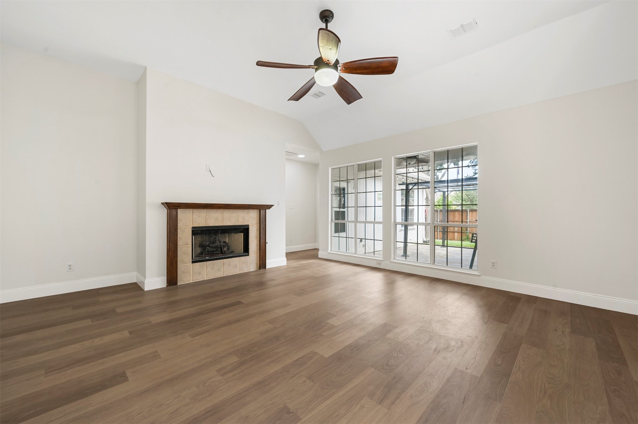 4524 Ridgepointe Drive