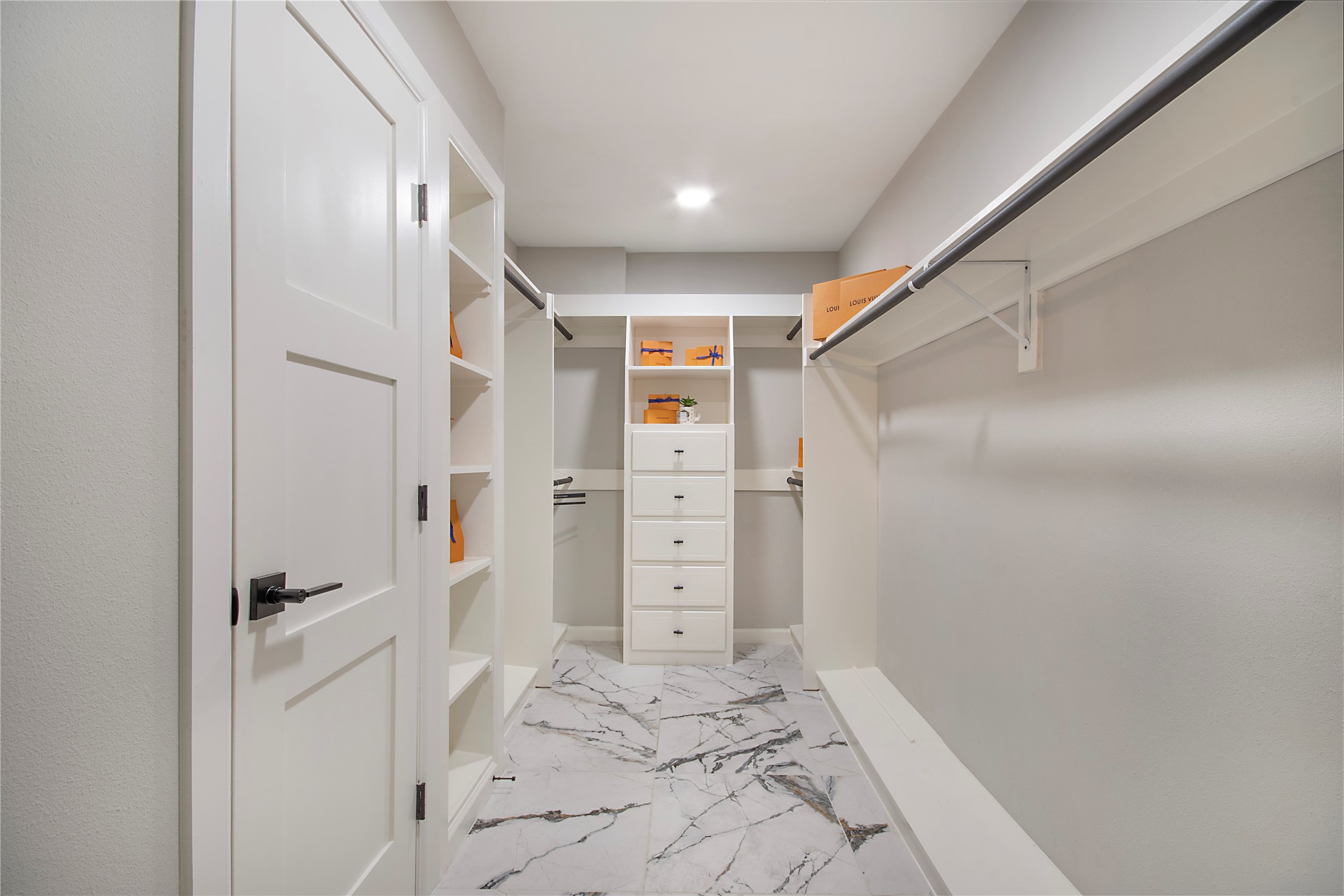 3707 Alta Vista Lane