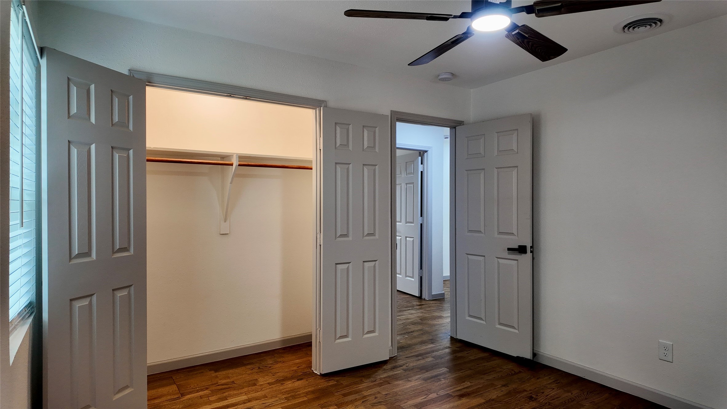 4901 Susan Lee Lane