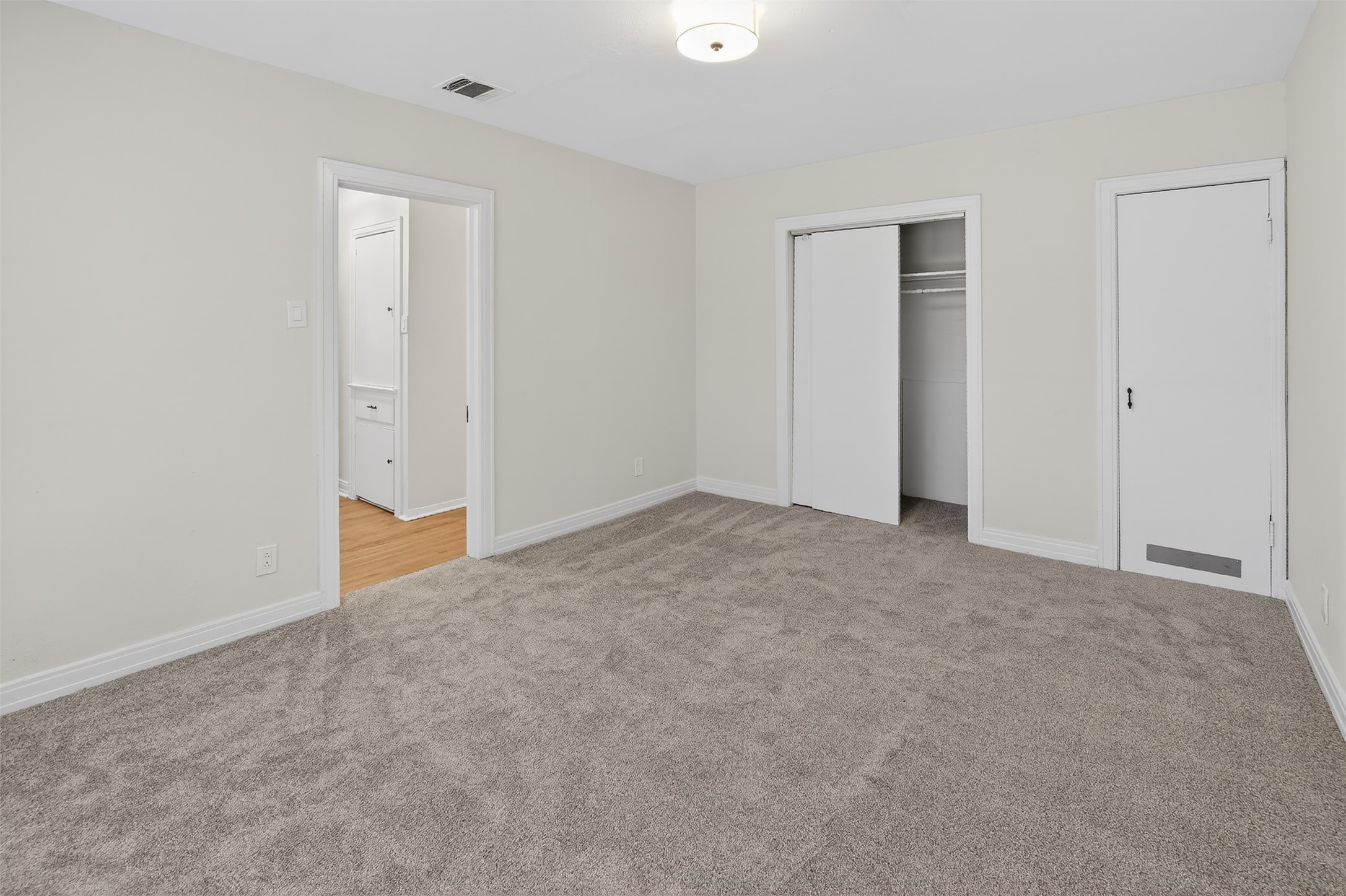 1745 Mesquite Valley Road