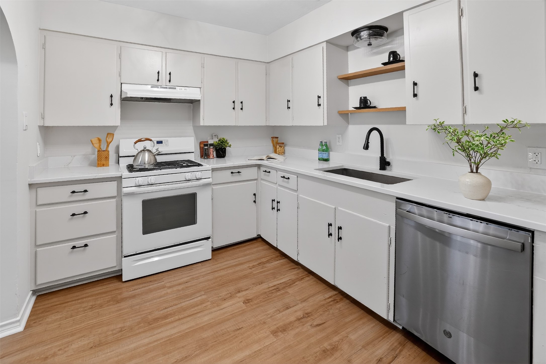 1745 Mesquite Valley Road