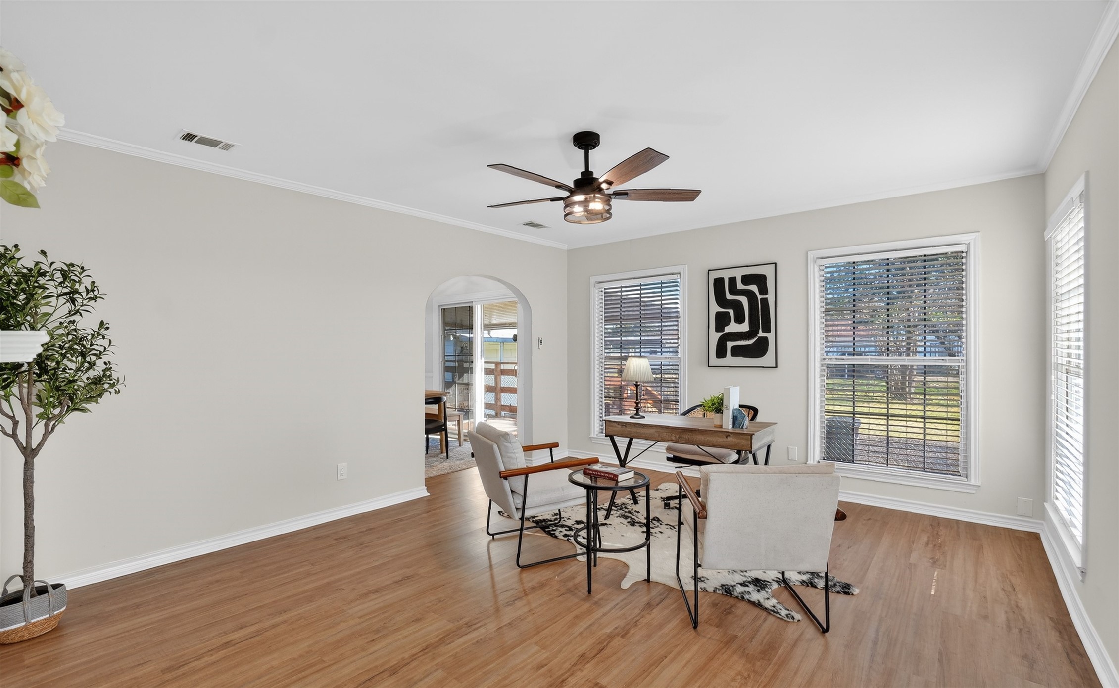 1745 Mesquite Valley Road