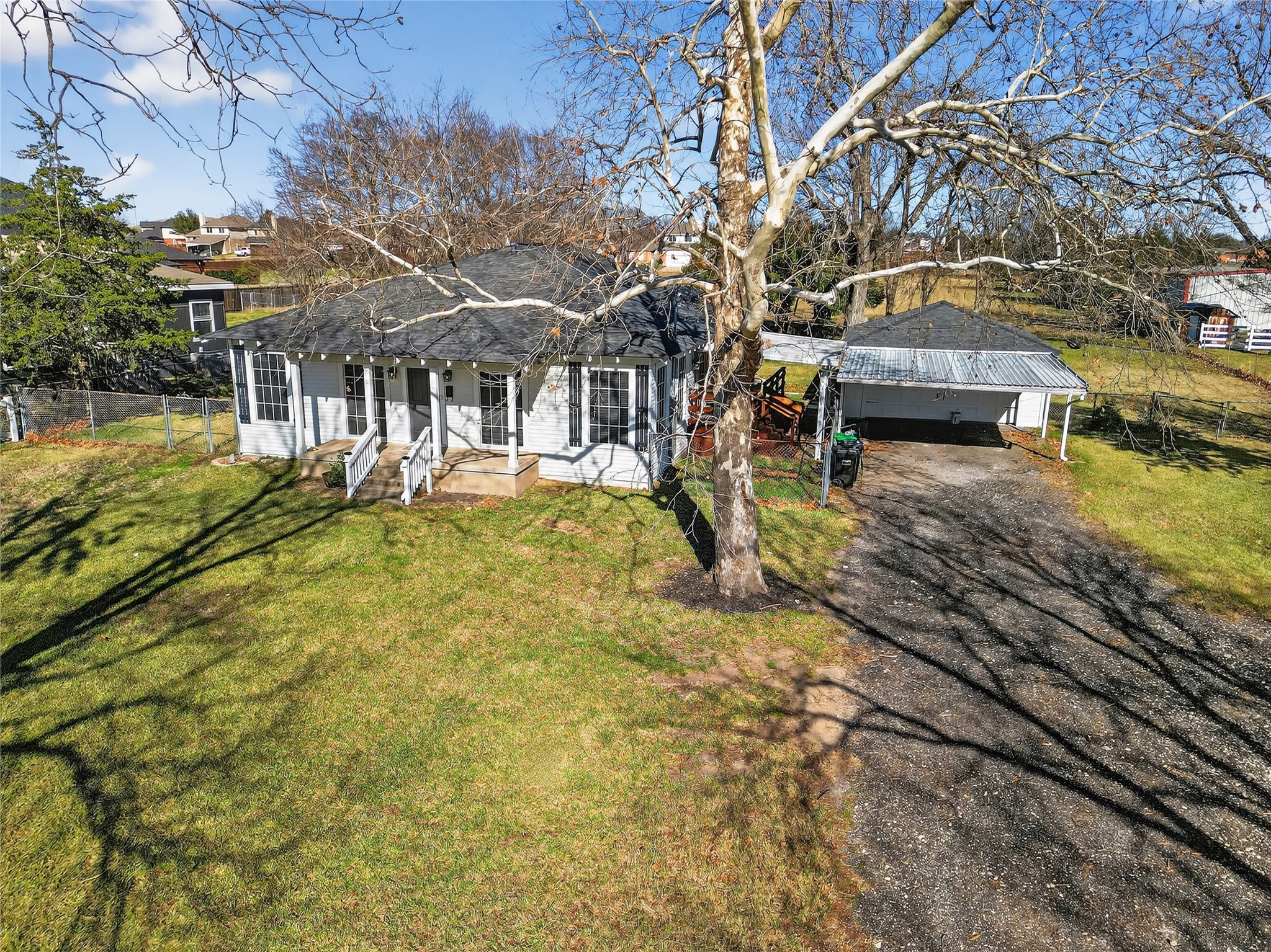 1745 Mesquite Valley Road
