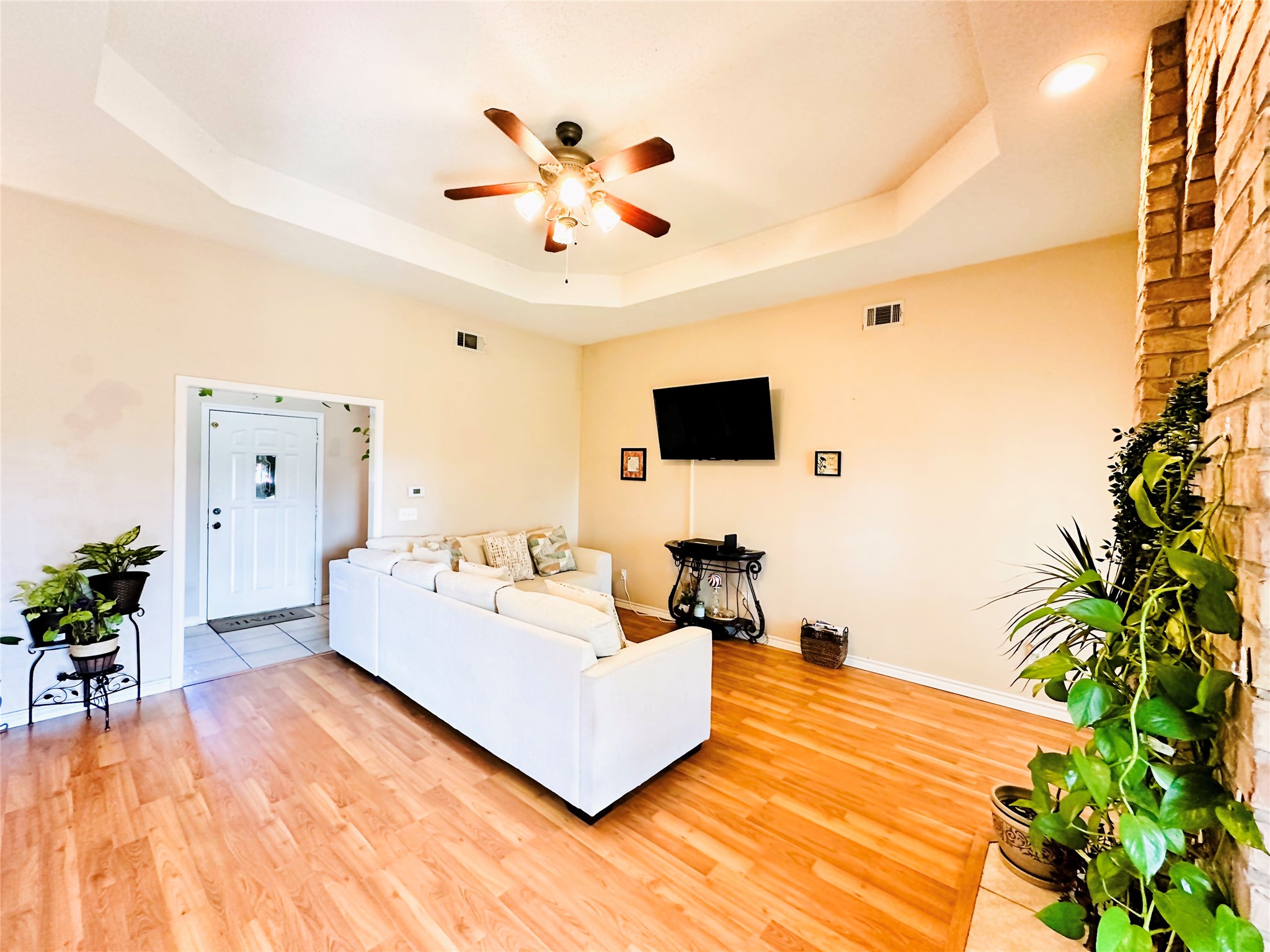 3740 Castlegate Drive