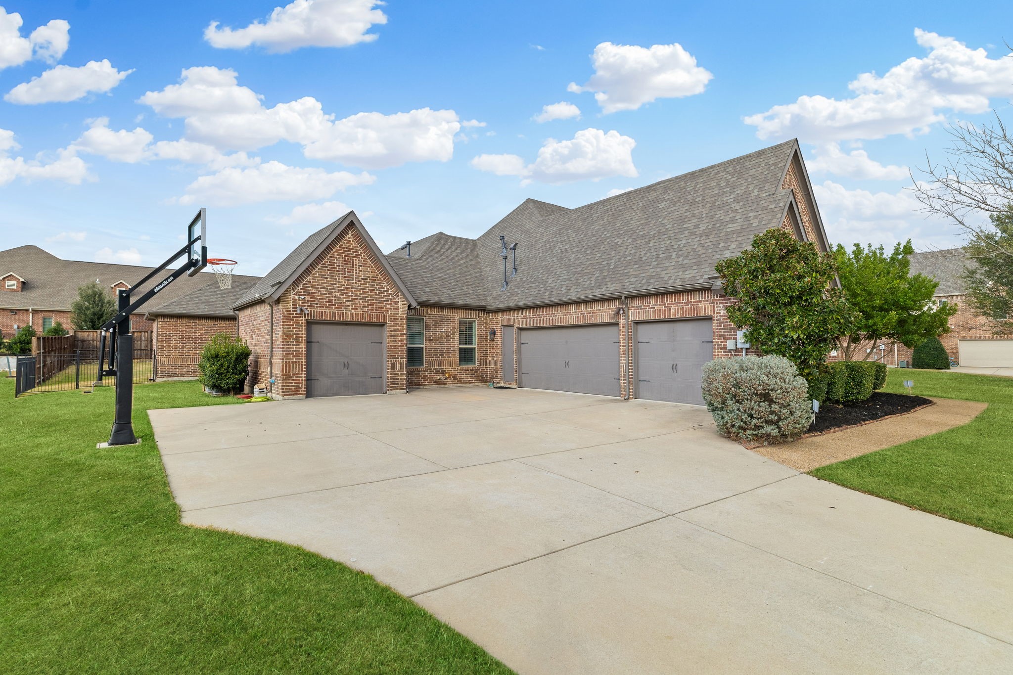 2231 Cripple Creek Drive