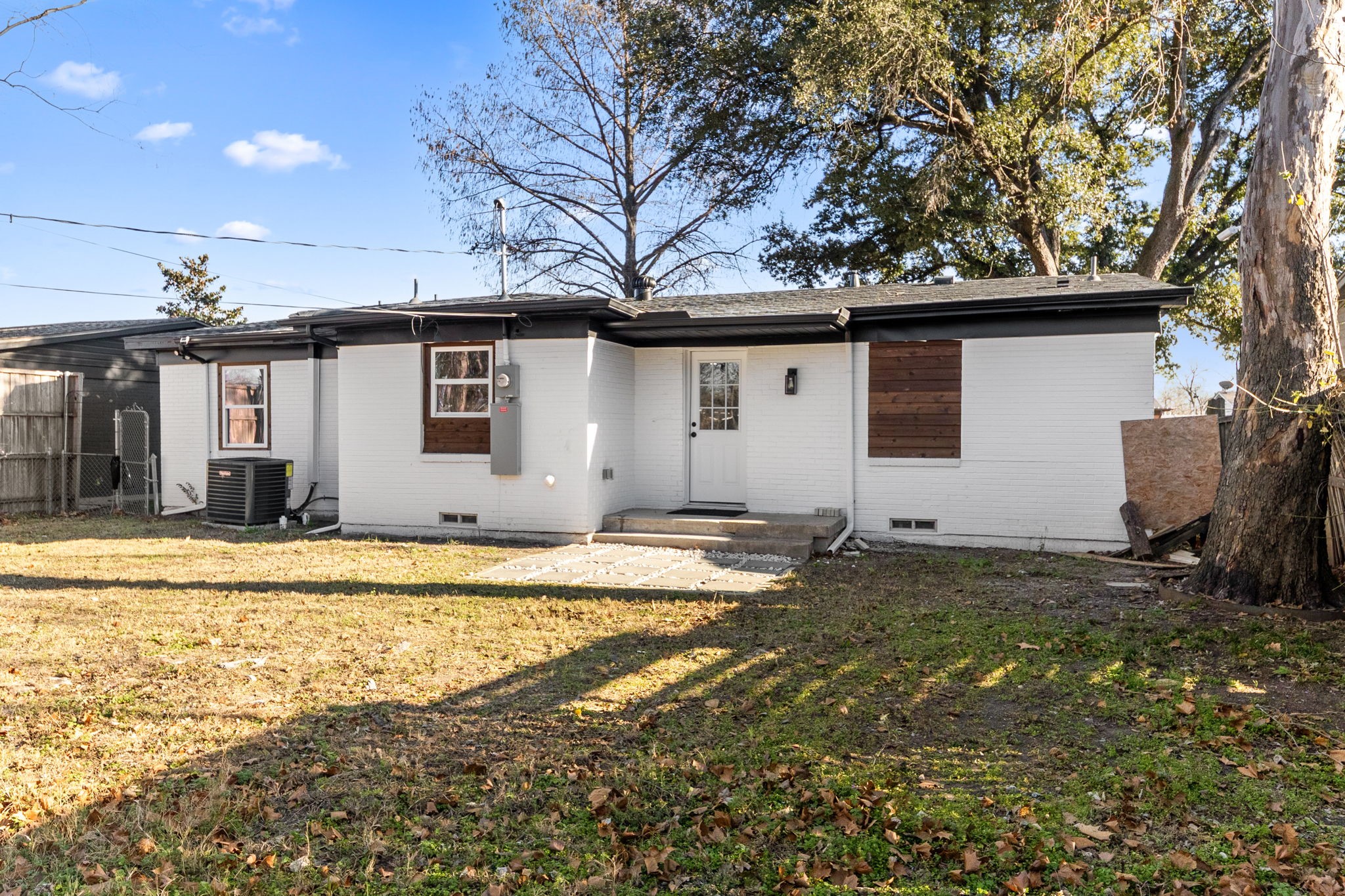 3227 Mayhew Drive