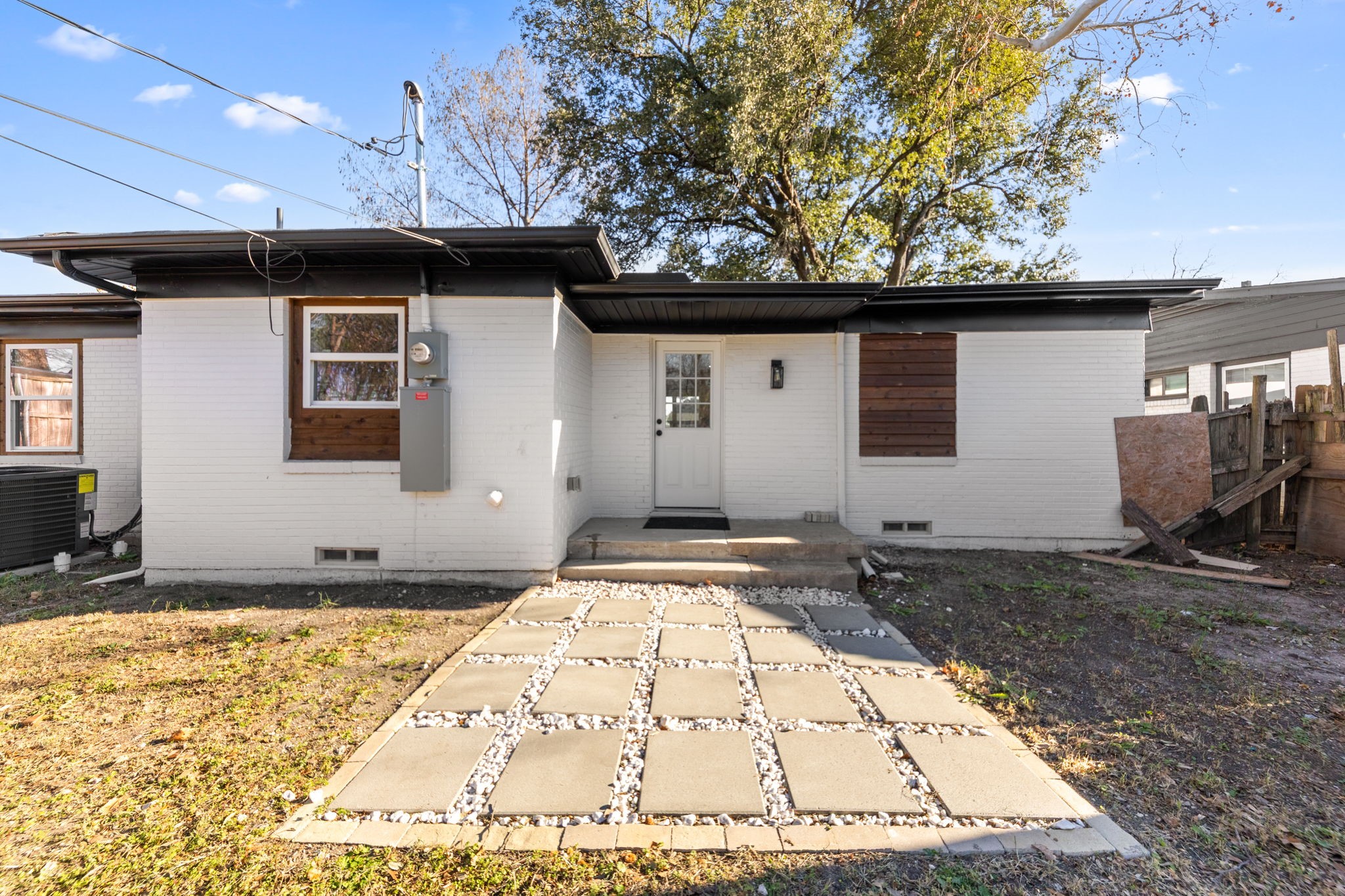 3227 Mayhew Drive