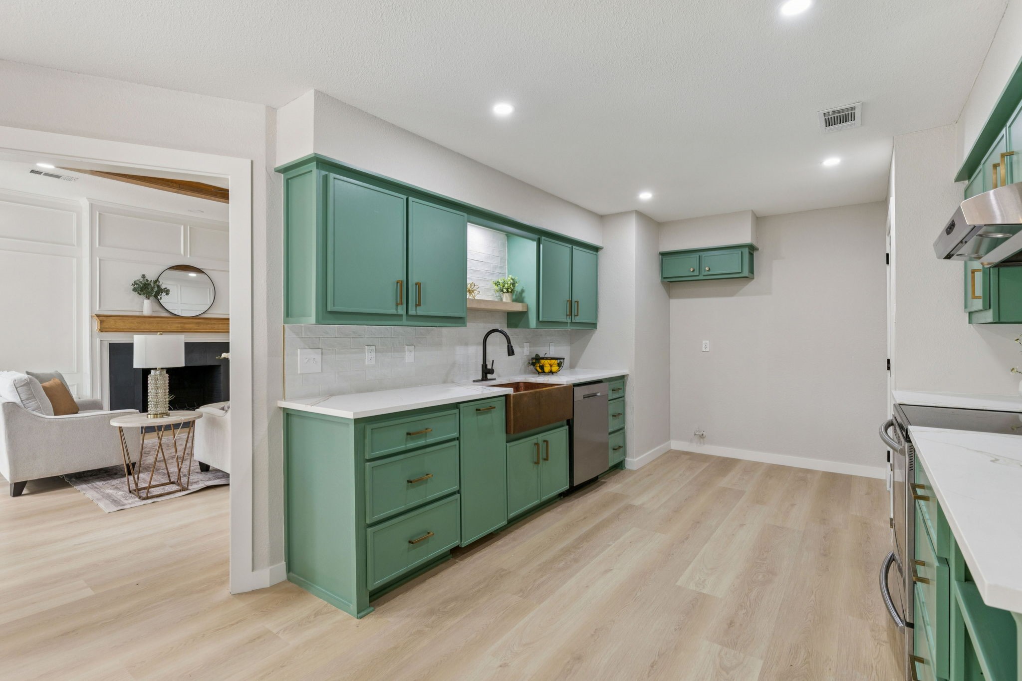 3312 Cross Bend Road
