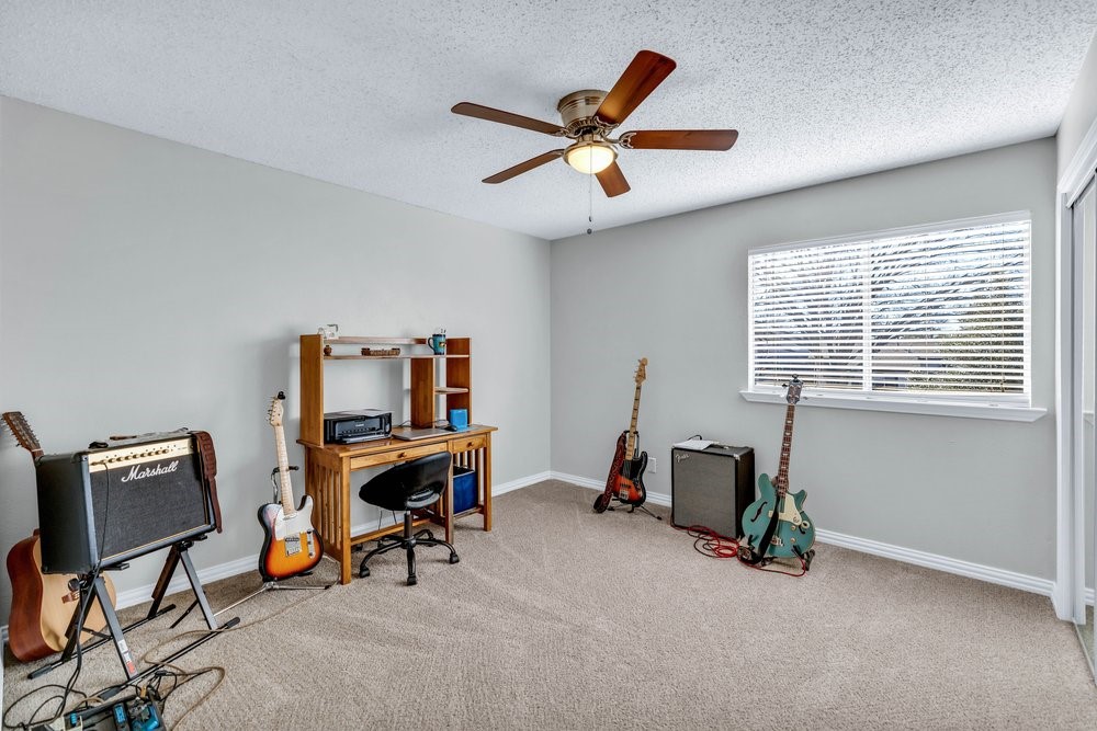 1515 Englecrest Drive