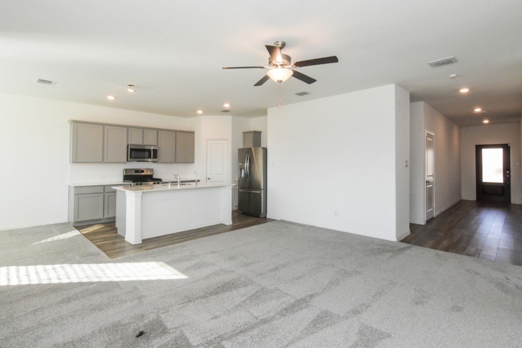 1840 Da Vinci Drive