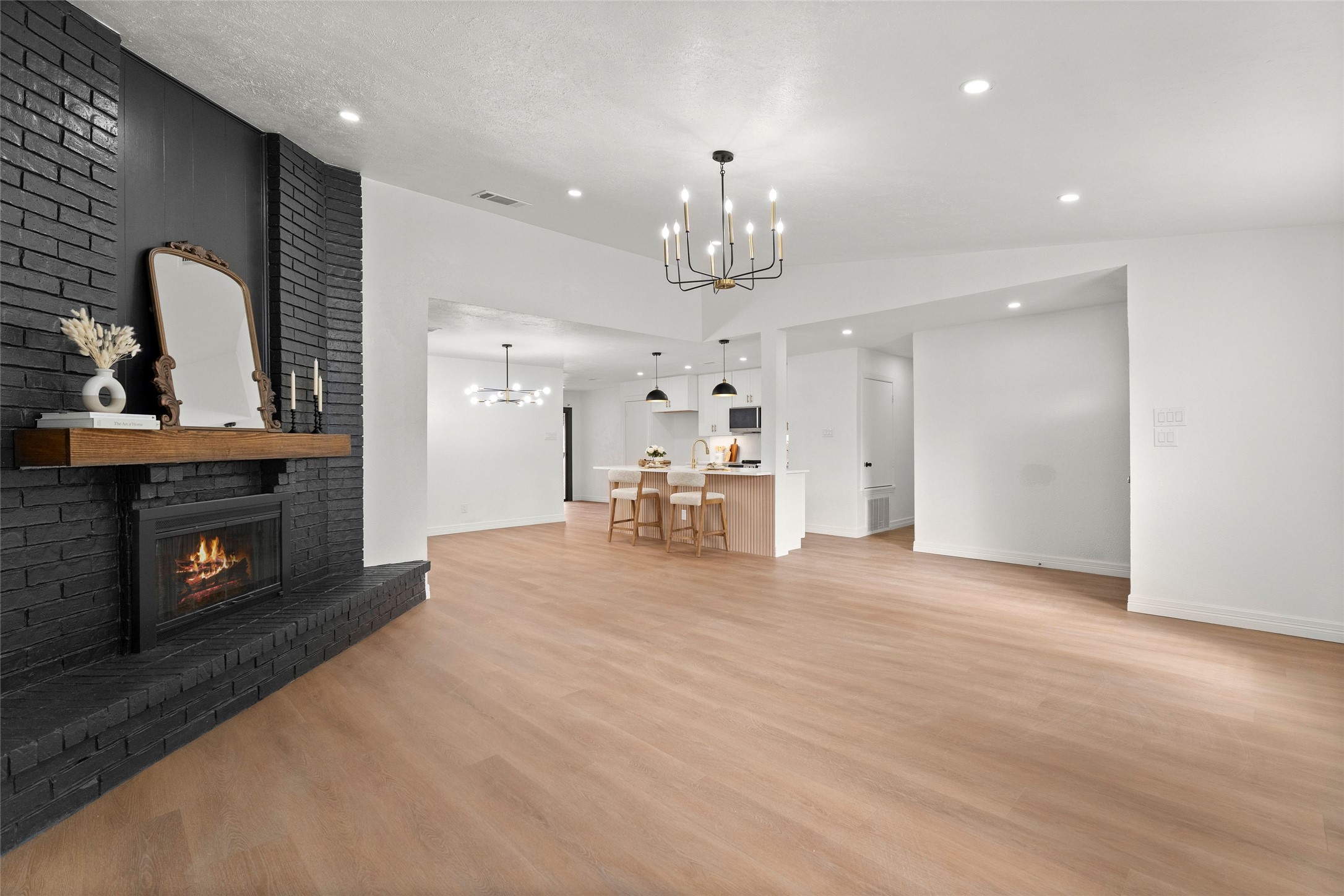 9641 Sophora Circle
