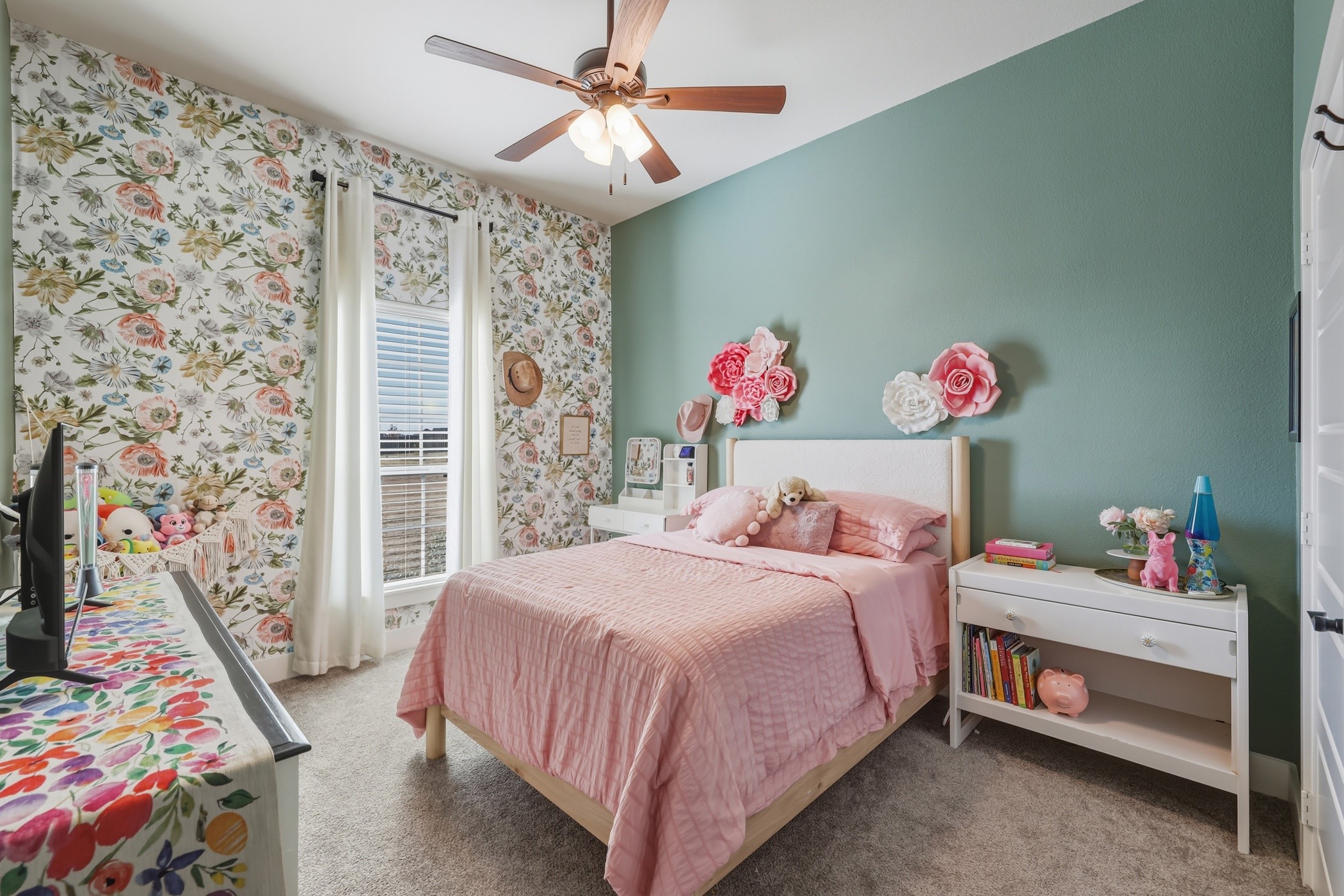 6579 Oak Ridge Court