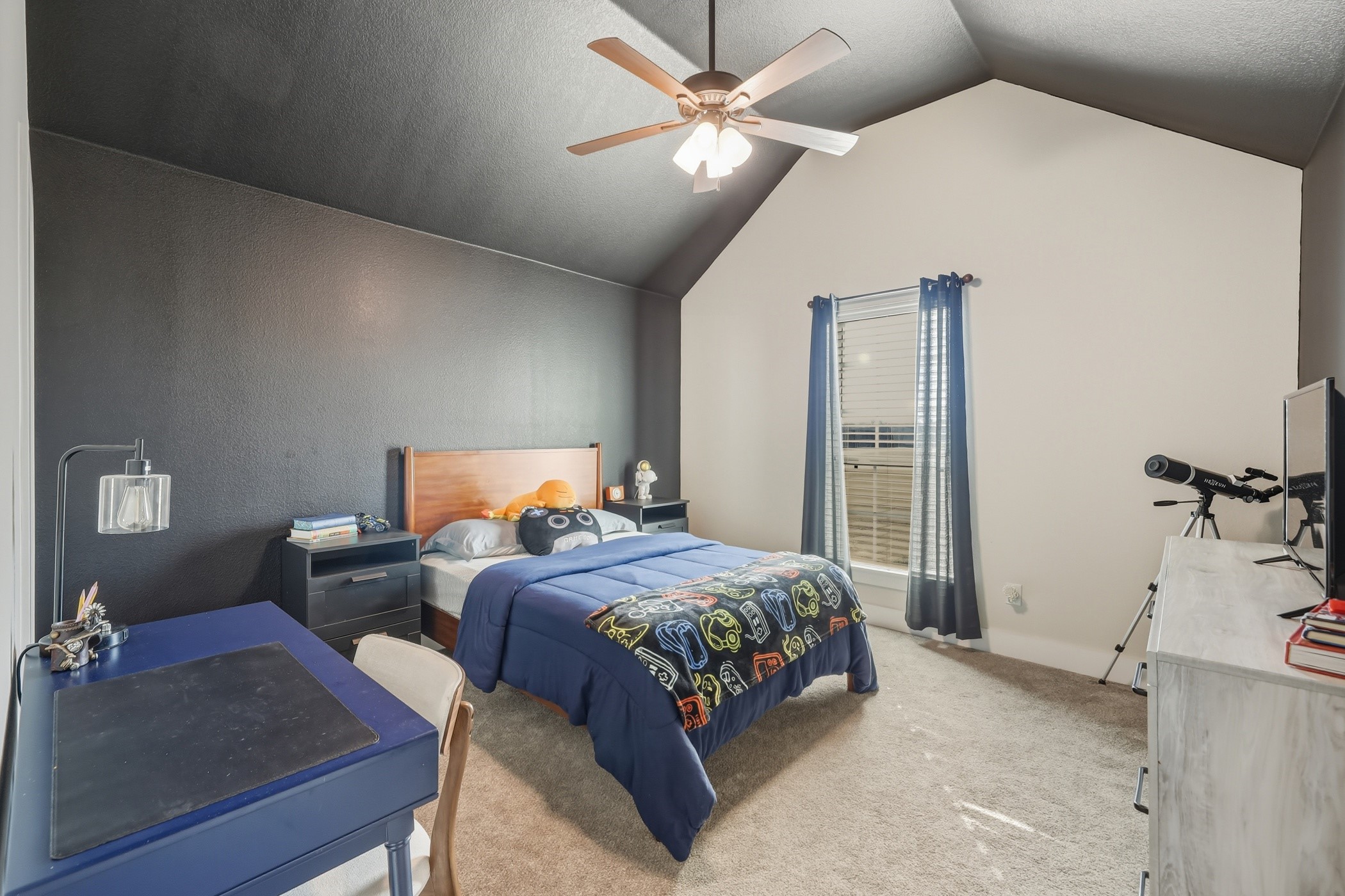6579 Oak Ridge Court