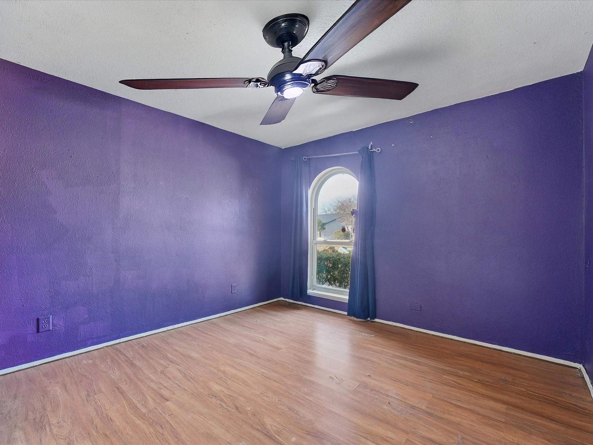 4316 Woodbluff Drive