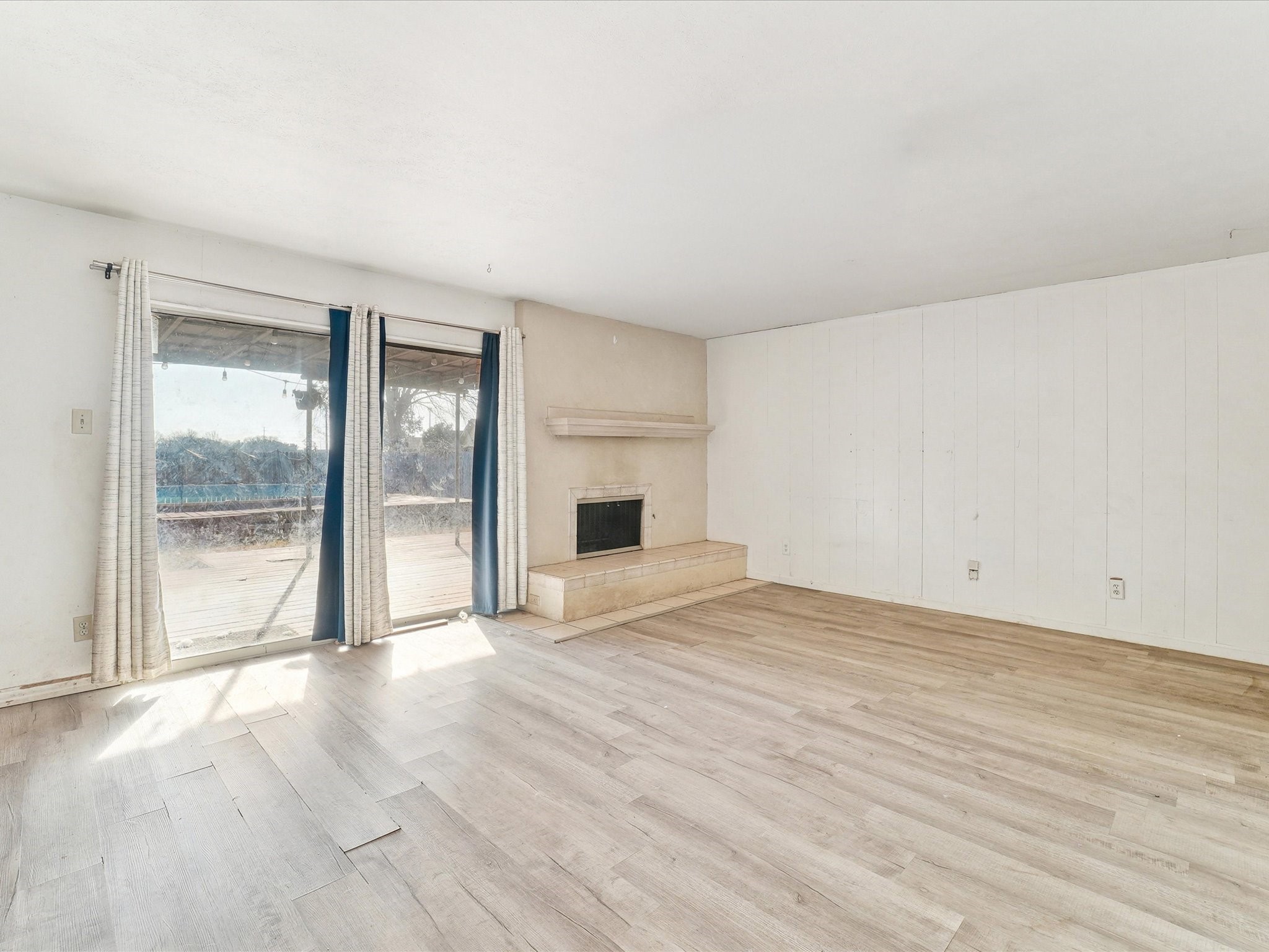 4316 Woodbluff Drive