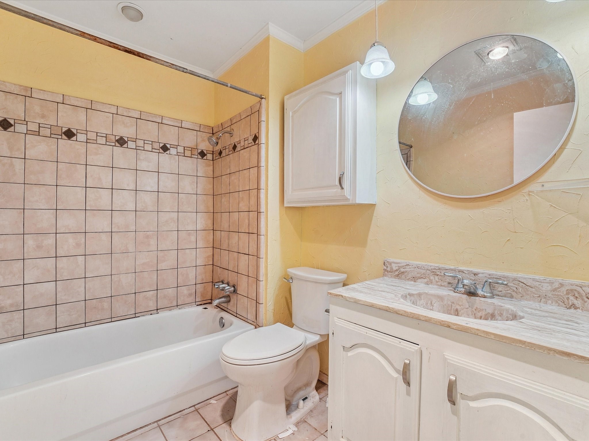 4316 Woodbluff Drive