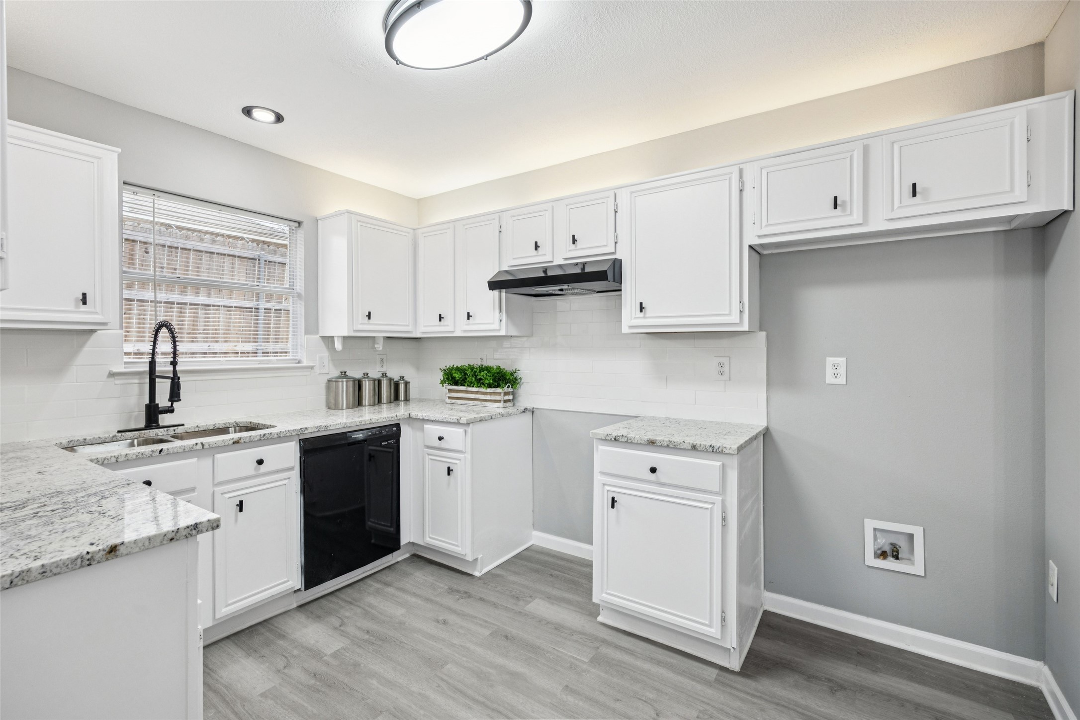 621 Renaissance Place