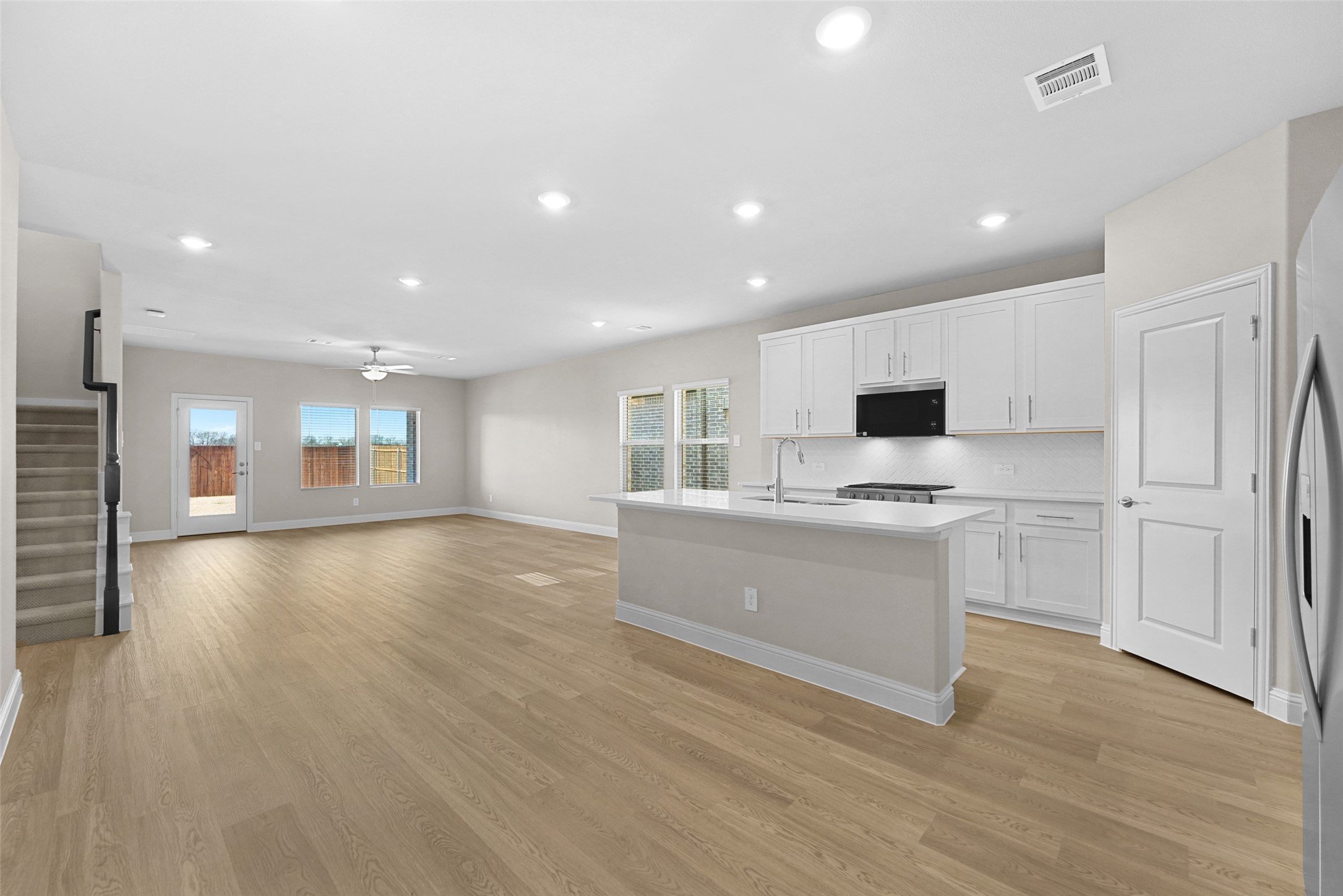 2228 Currents Road