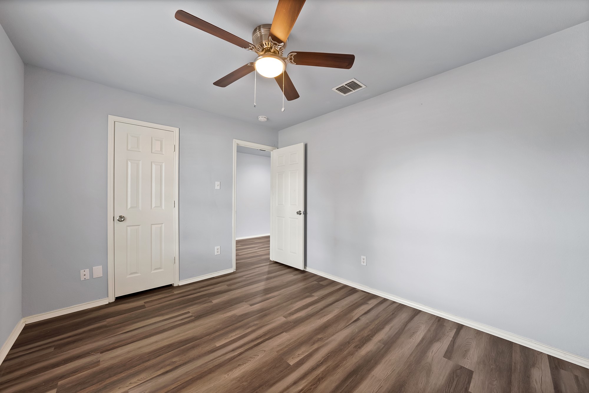 1401 Whitewater Drive