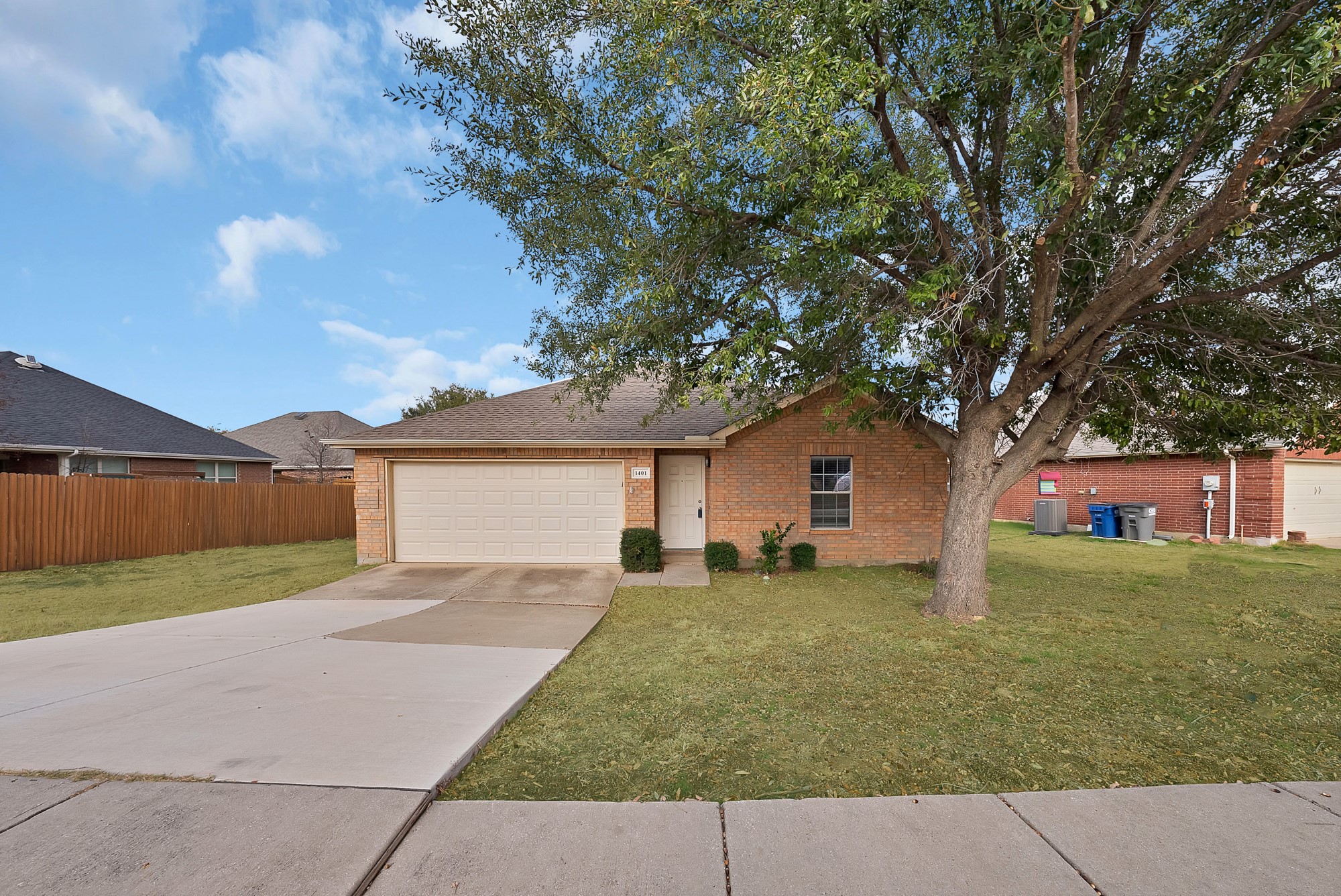 1401 Whitewater Drive