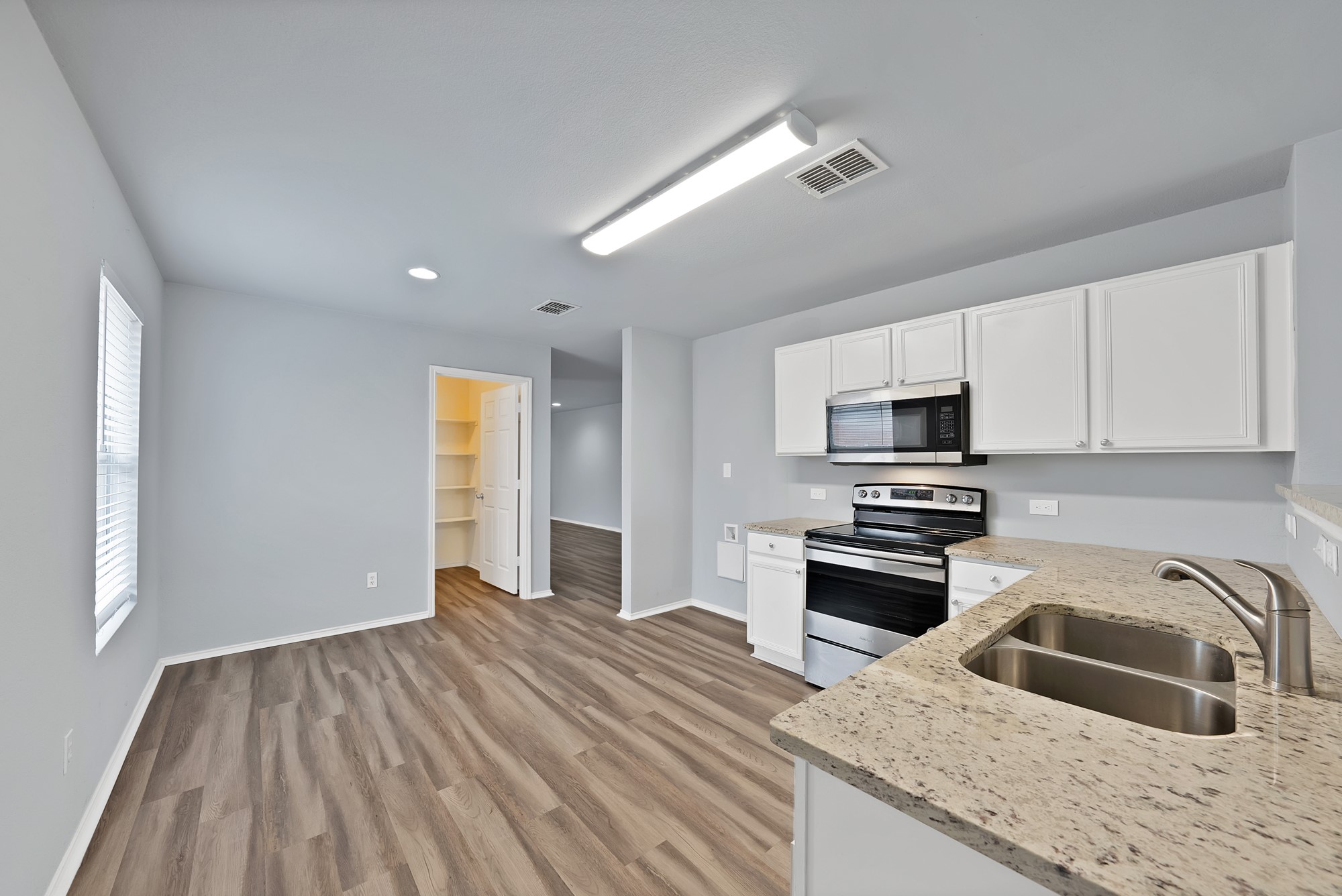 1401 Whitewater Drive