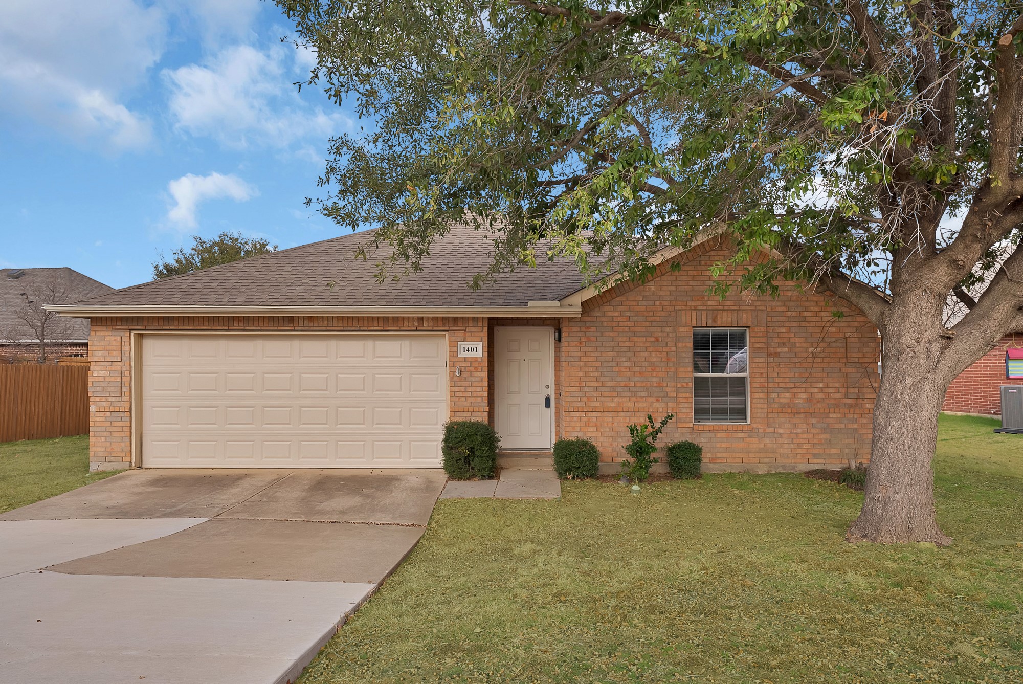 1401 Whitewater Drive
