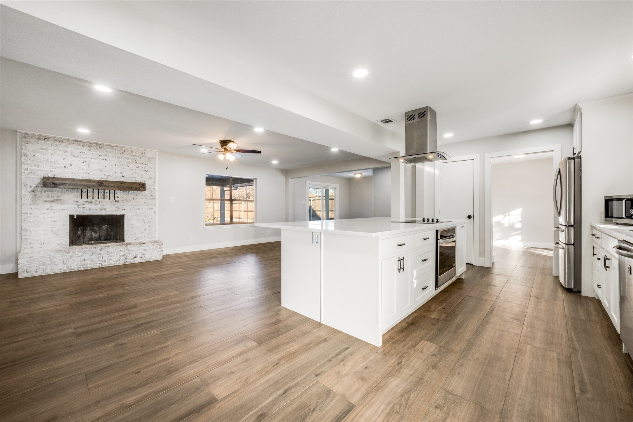 1929 N Lake Trail