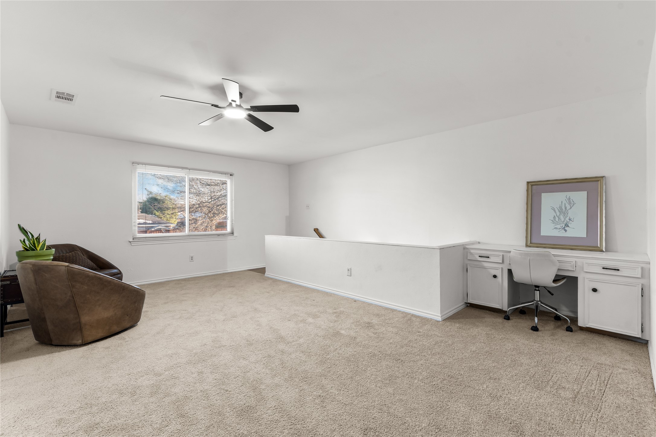201 Kingsbridge Drive