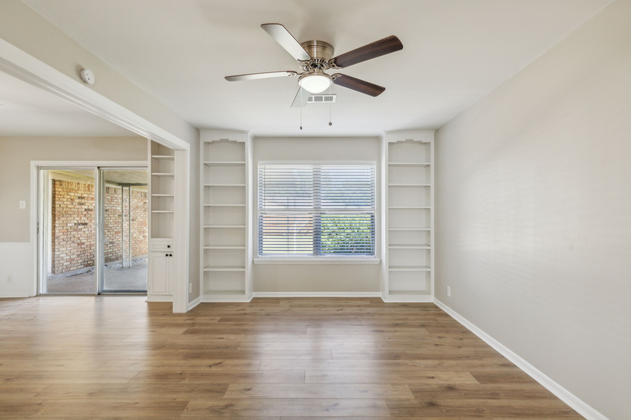 805 La Salle Drive