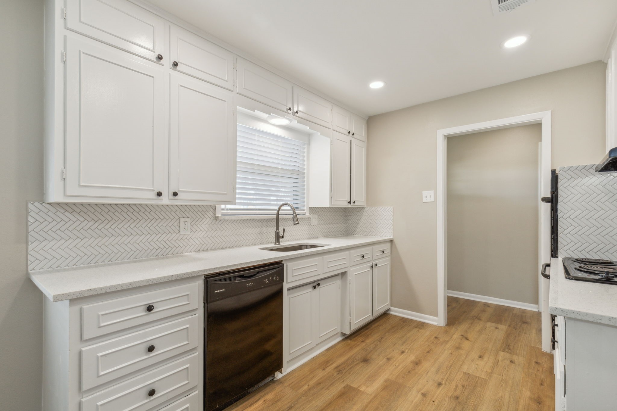 805 La Salle Drive