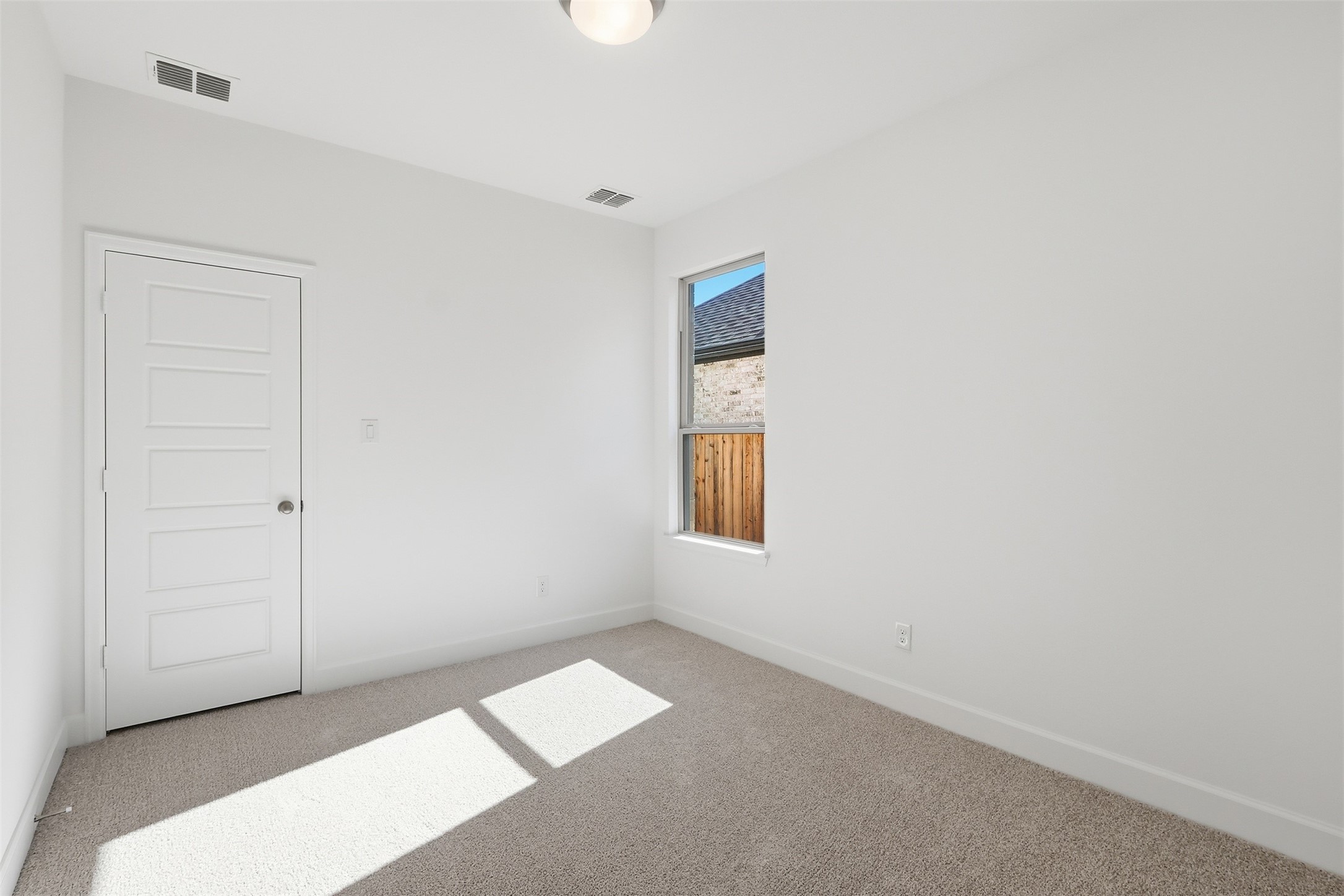 2605 Fargo Place