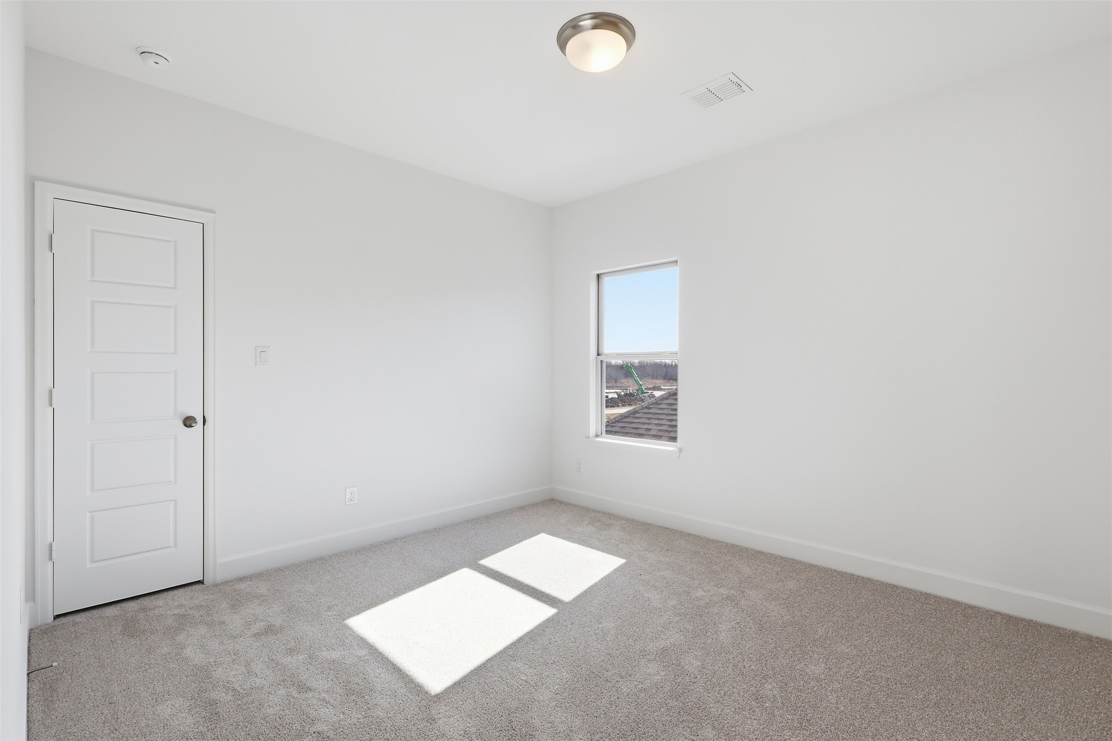 2605 Fargo Place