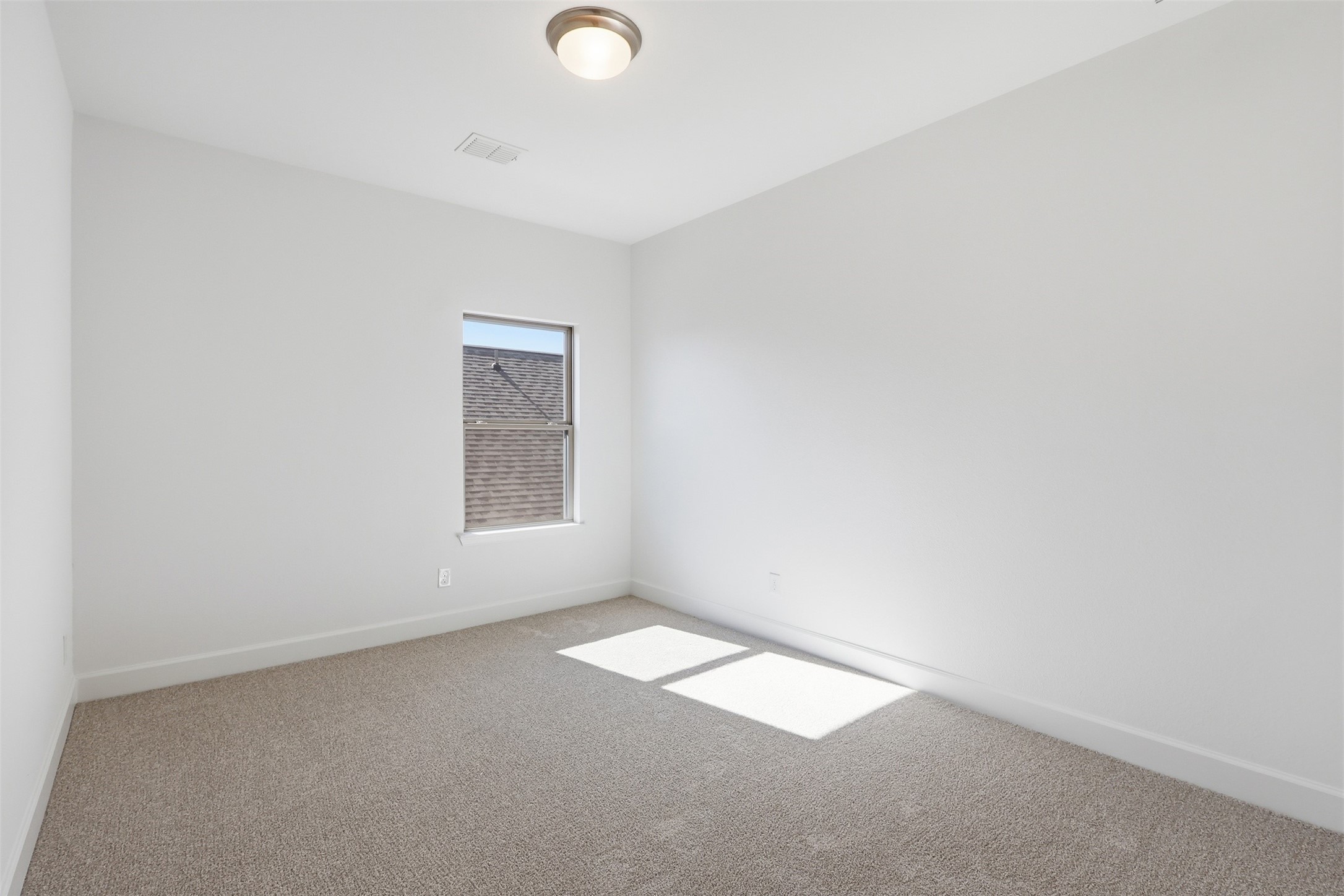 2605 Fargo Place